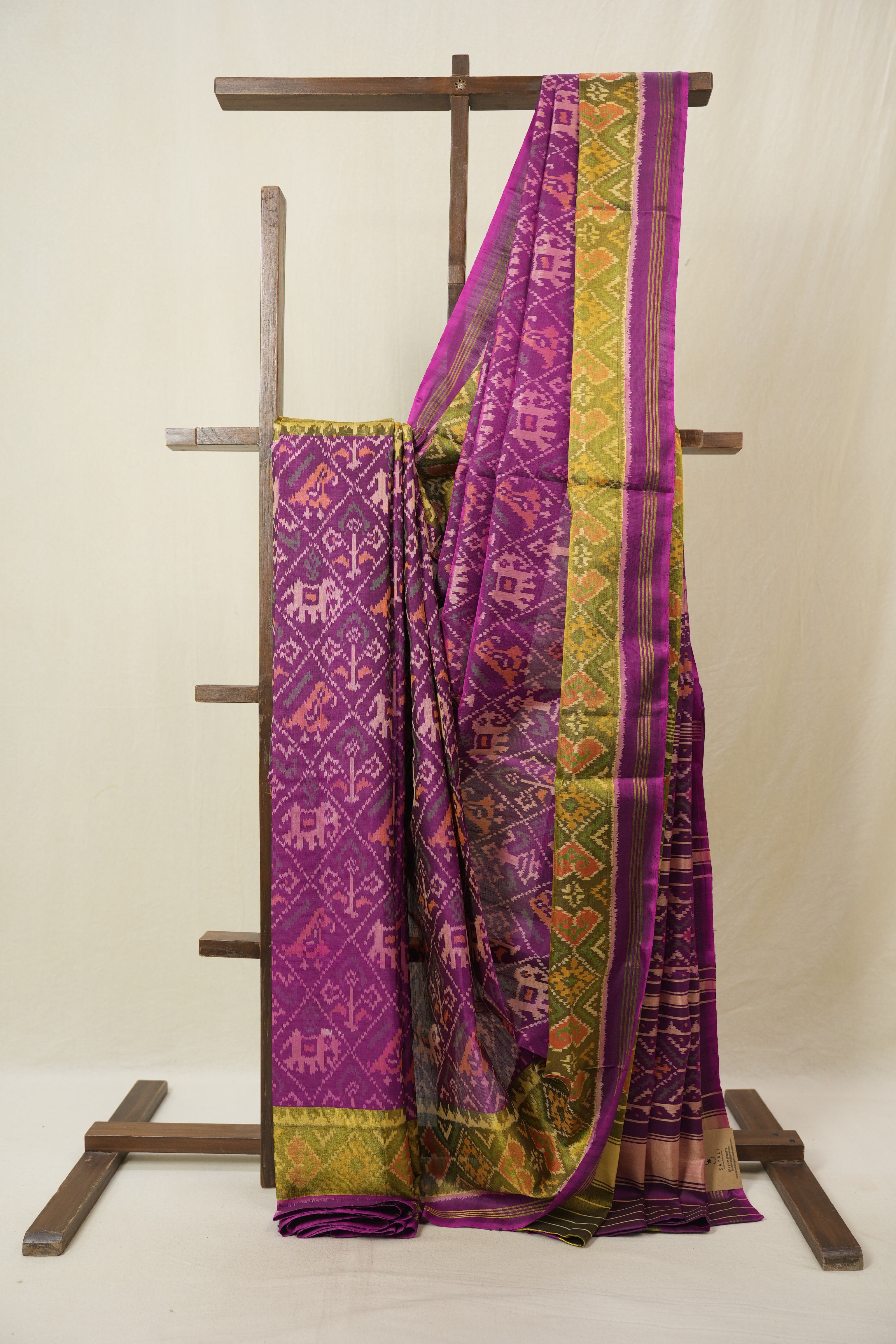 Magenta Pink Rajkot Patola Silk Saree - SRMPRPSS607