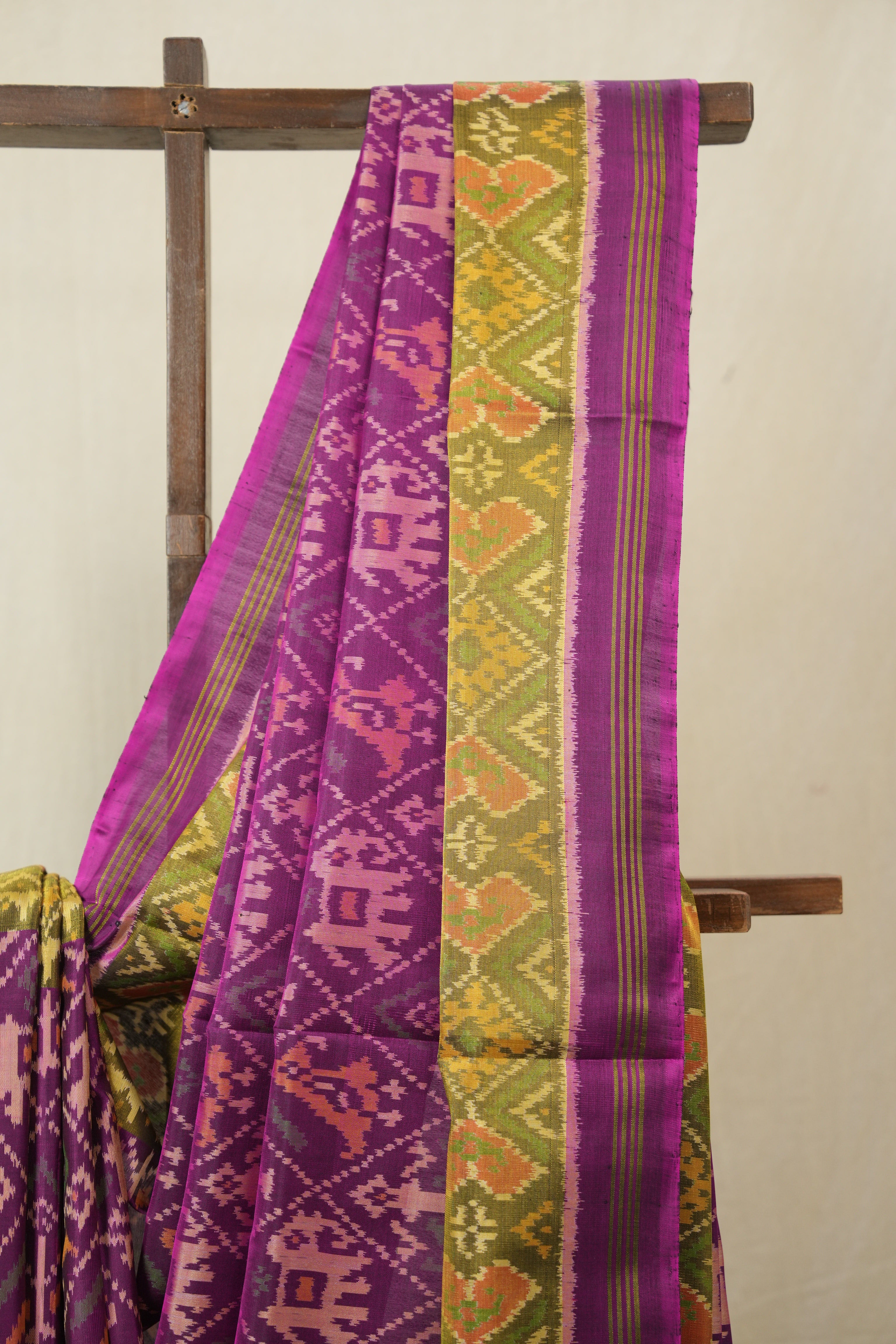 Magenta Pink Rajkot Patola Silk Saree - SRMPRPSS607