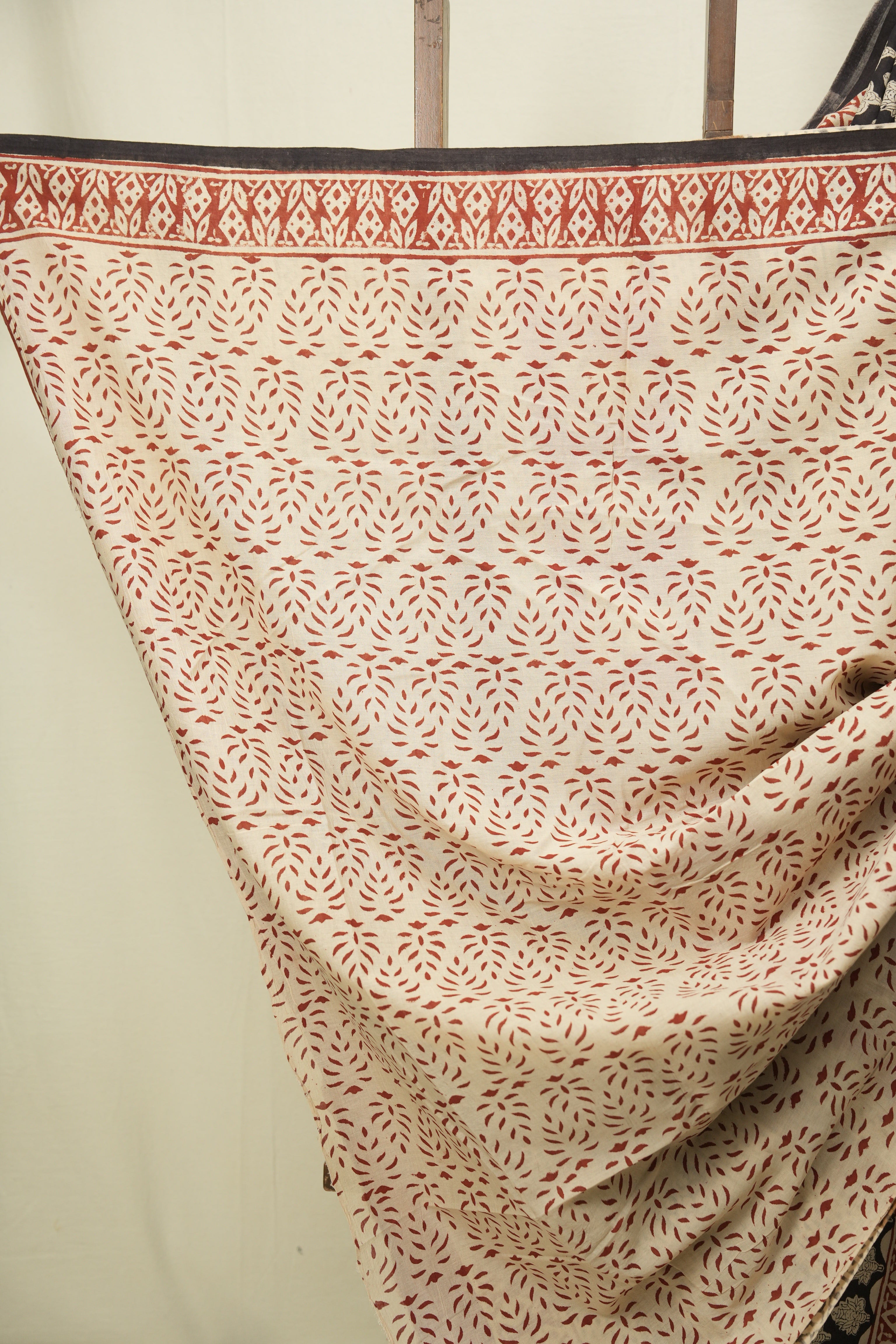 Black HBP Cotton Saree - SRBCS3630