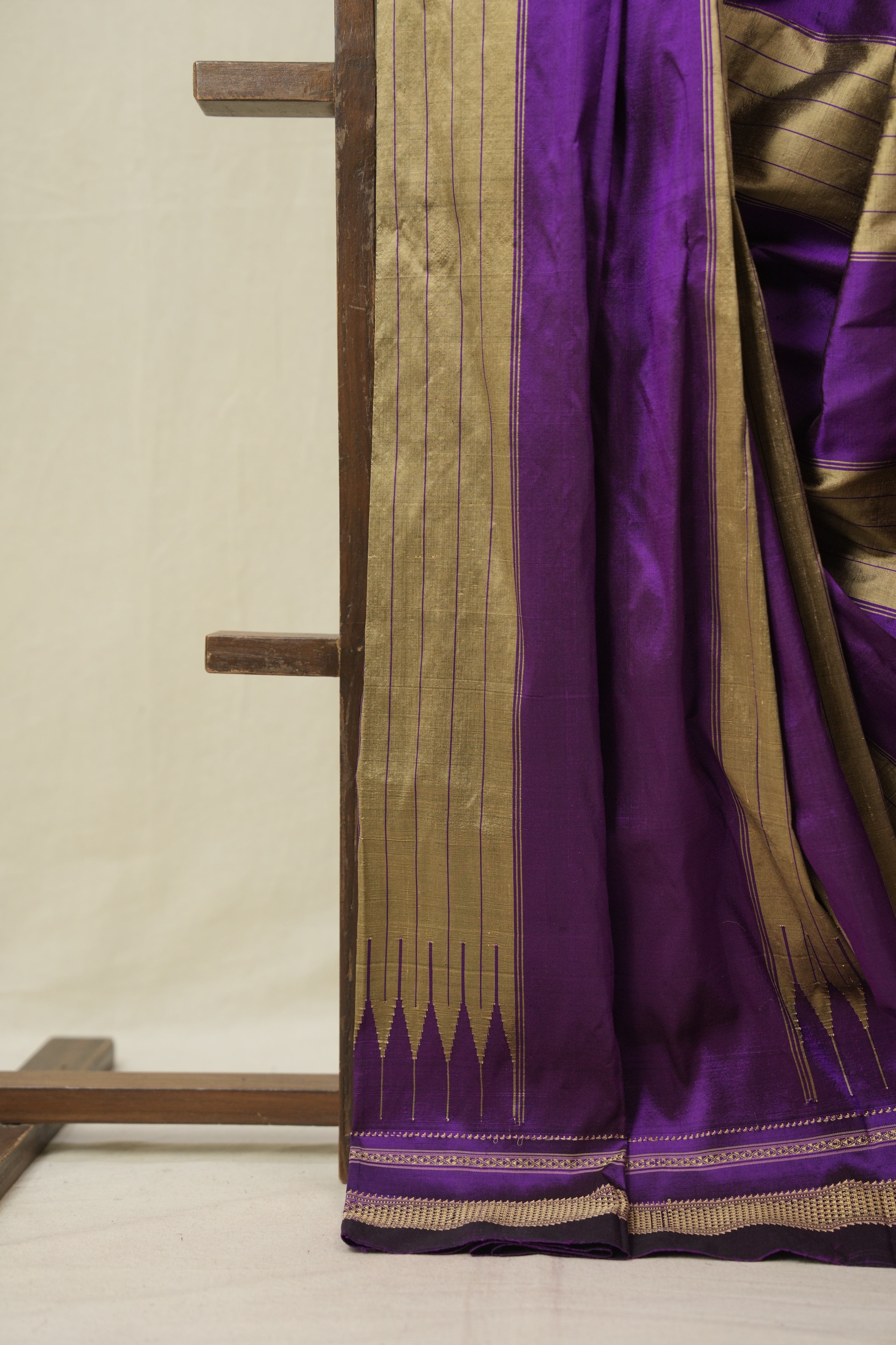 Violet Silk Ilkal Saree  - SRVSIS183
