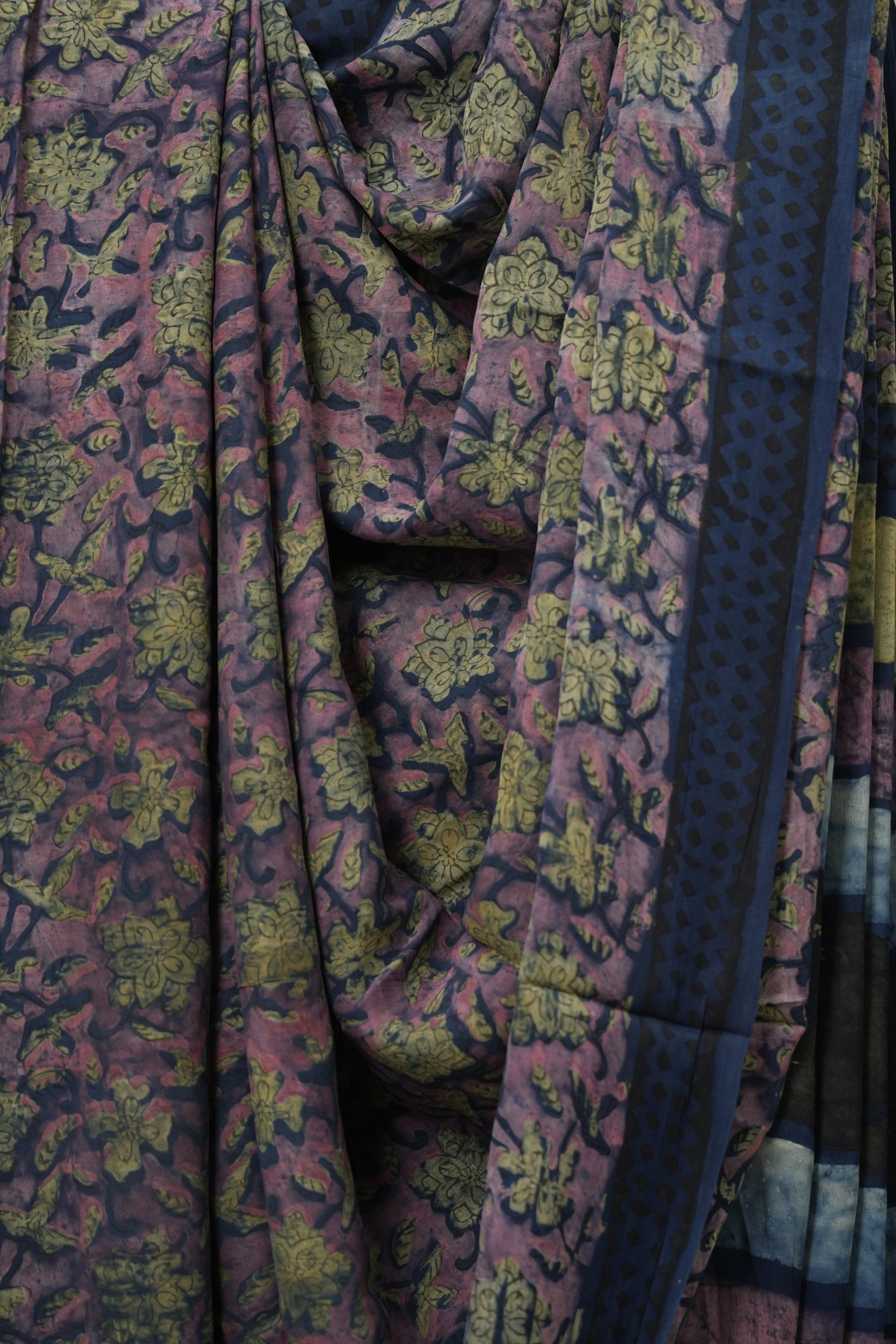 Creamy Pink HBP Modal Silk Saree - SRCPMSS554