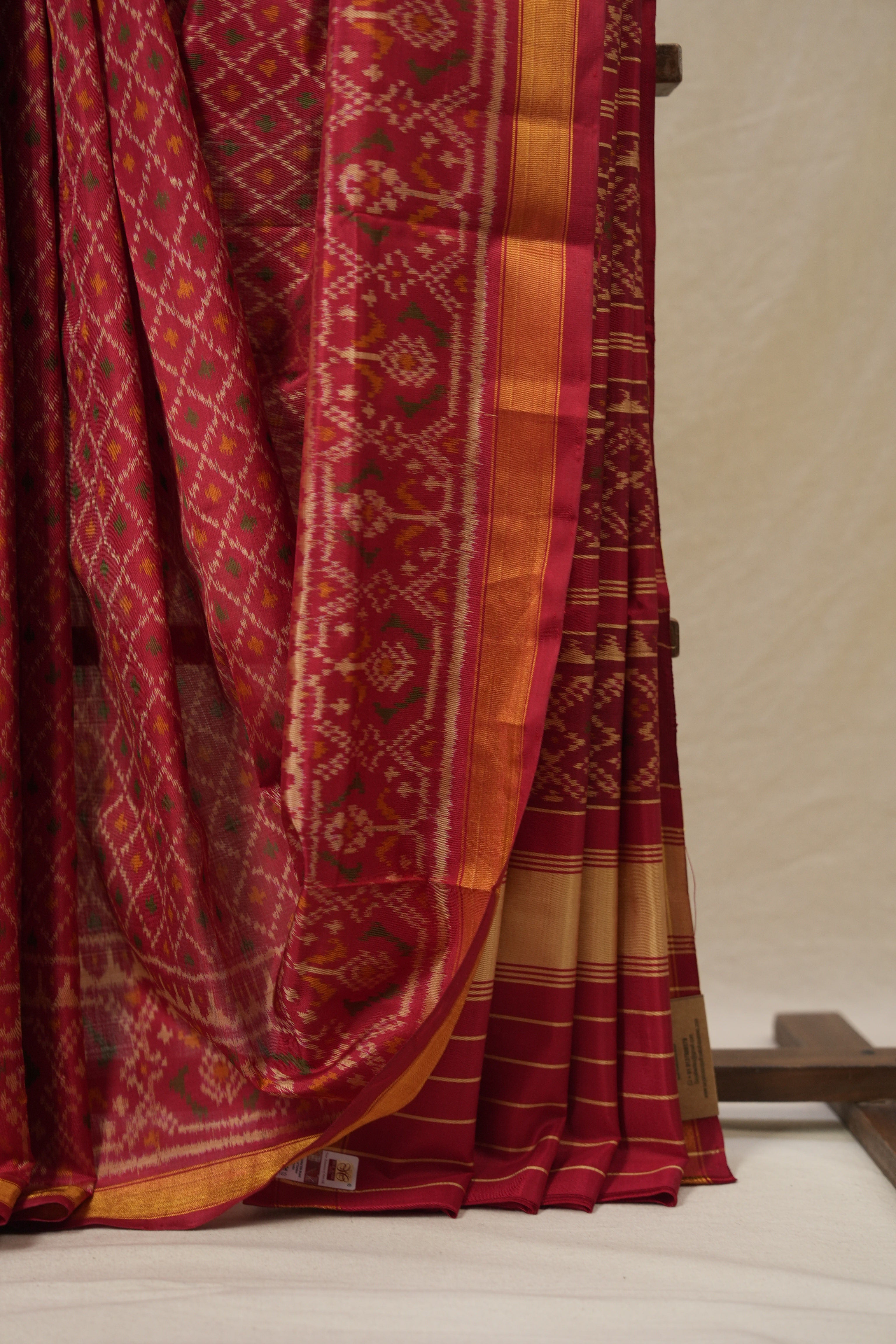 Red Rajkot Patola Silk Saree - SRRRPSS612