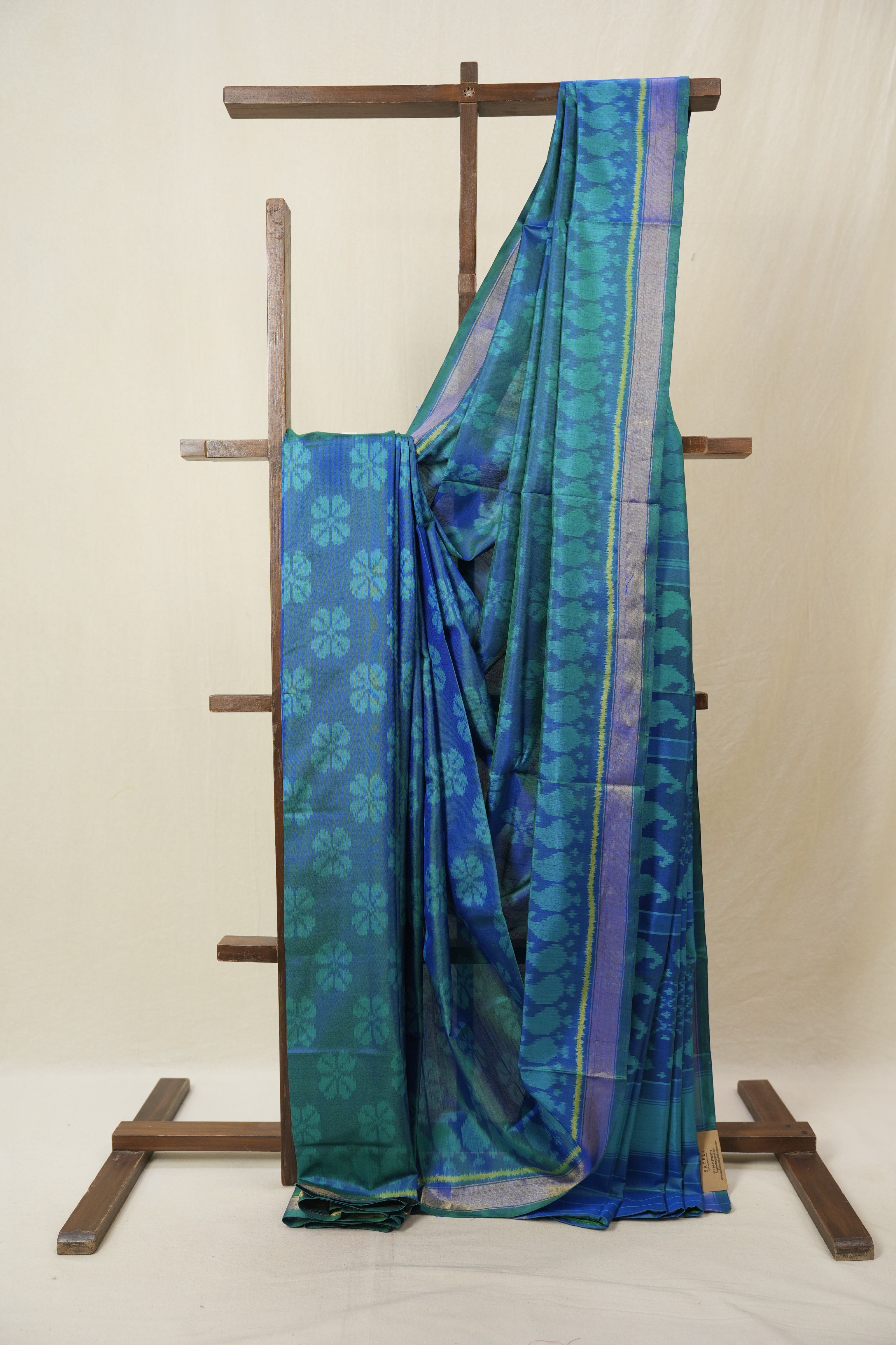 Blue Rajkot Patola Silk Saree - SRBRPSS613