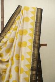 Off White HBP Cotton Silk Saree With Maheshwari Border - SRWCSS1729