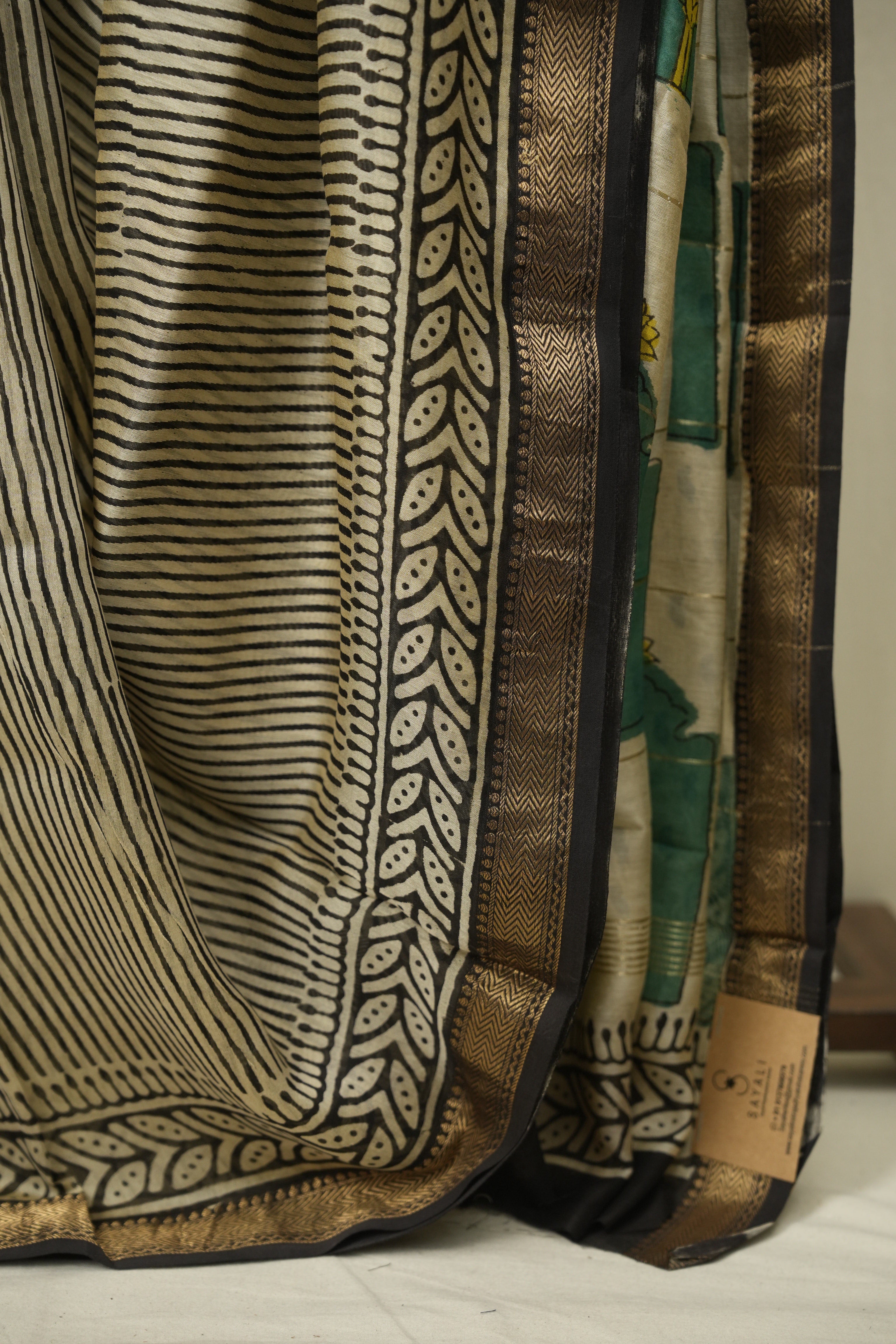 Cream HBP Cotton Silk Saree With Maheshwari Border - SRCCSS1726