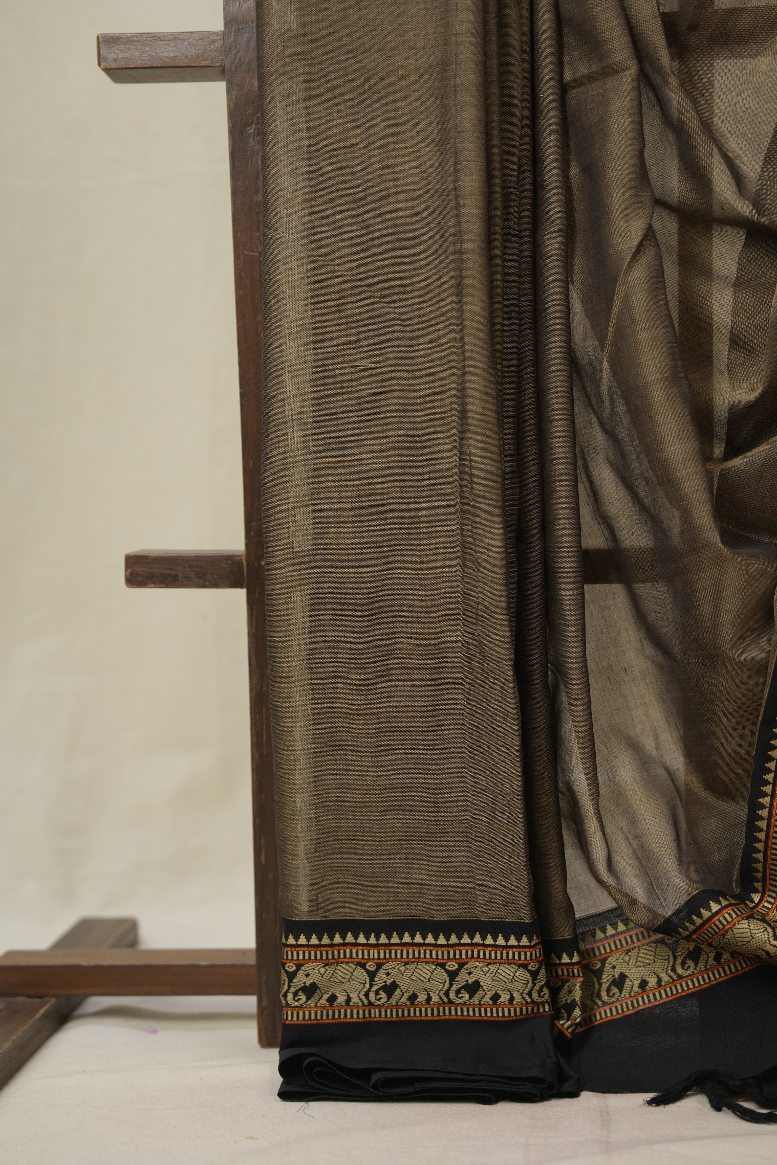 Dark Khaki Narayan Peth Cotton Saree - SRDKNPCS26