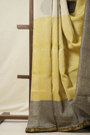 Yellow- White HBP Cotton Silk Saree With Maheshwari Border - SRYWCSS1314