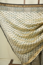 Cream HBP Cotton Silk Saree With Maheshwari Border - SRCCSS1726