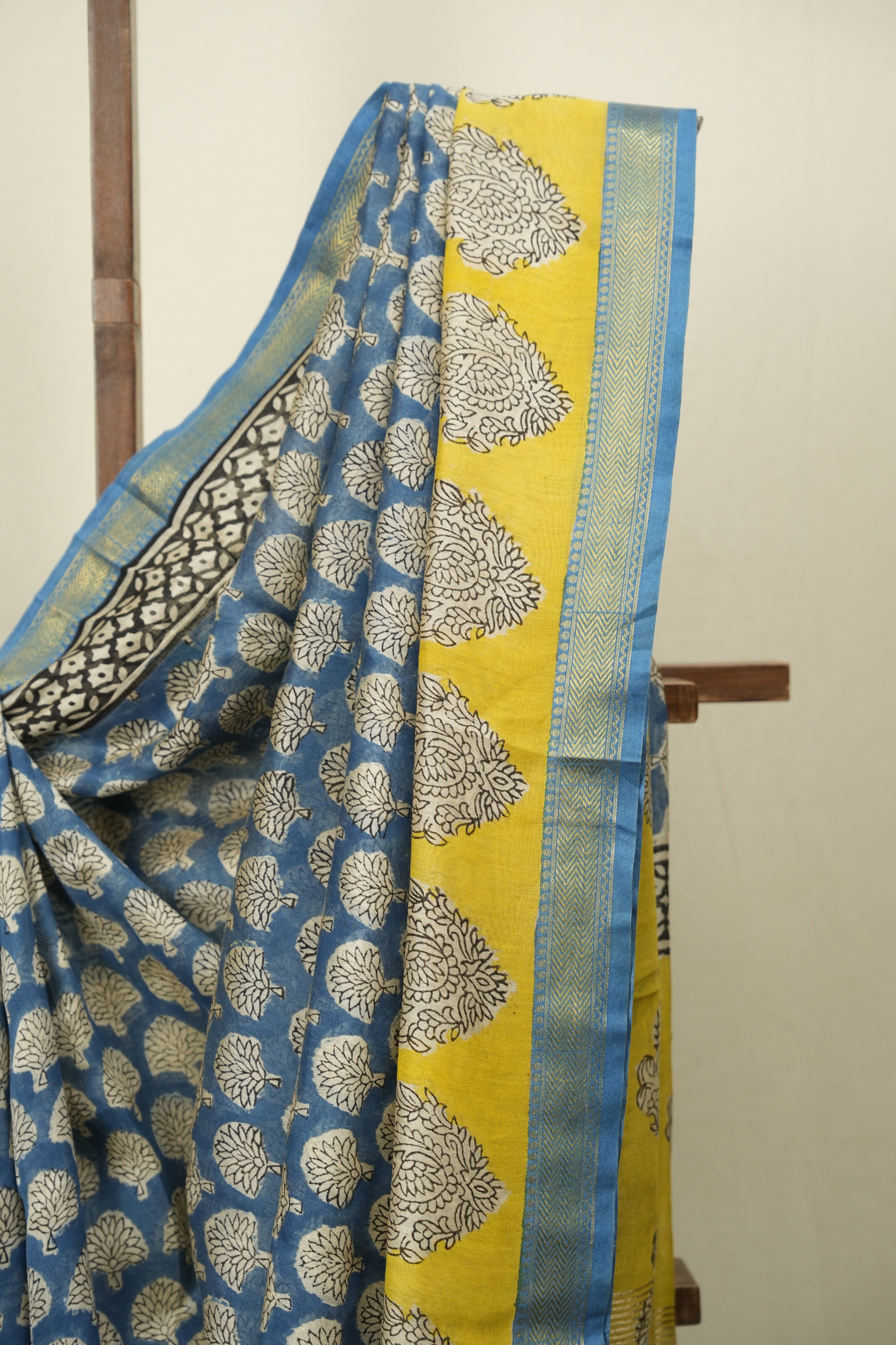 Peacock Blue HBP Cotton Silk Saree With Maheshwari Border - SRBCSS1727