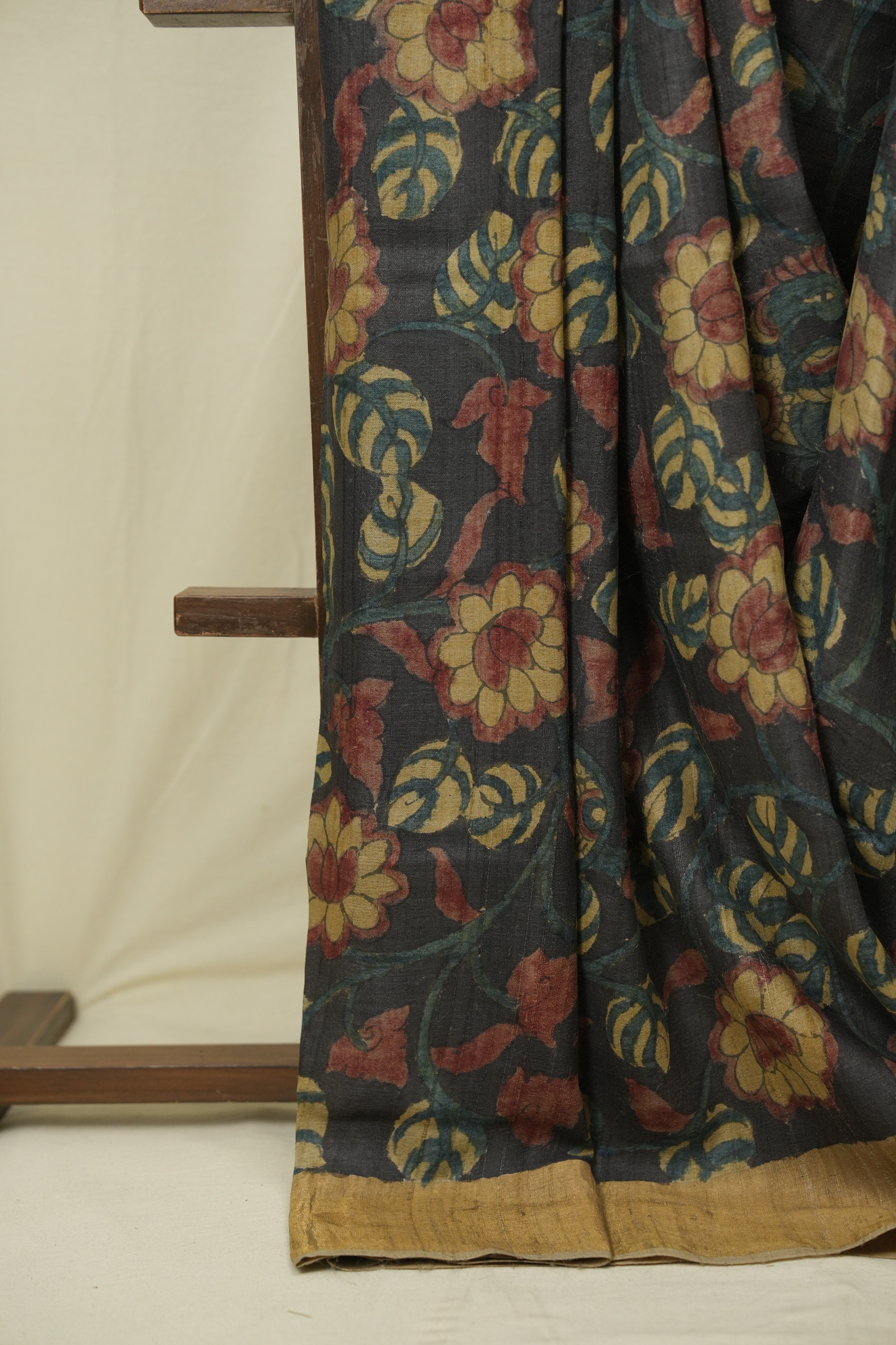 Charcoal Kalamkari Tussar Silk Saree - SRCKTSS48