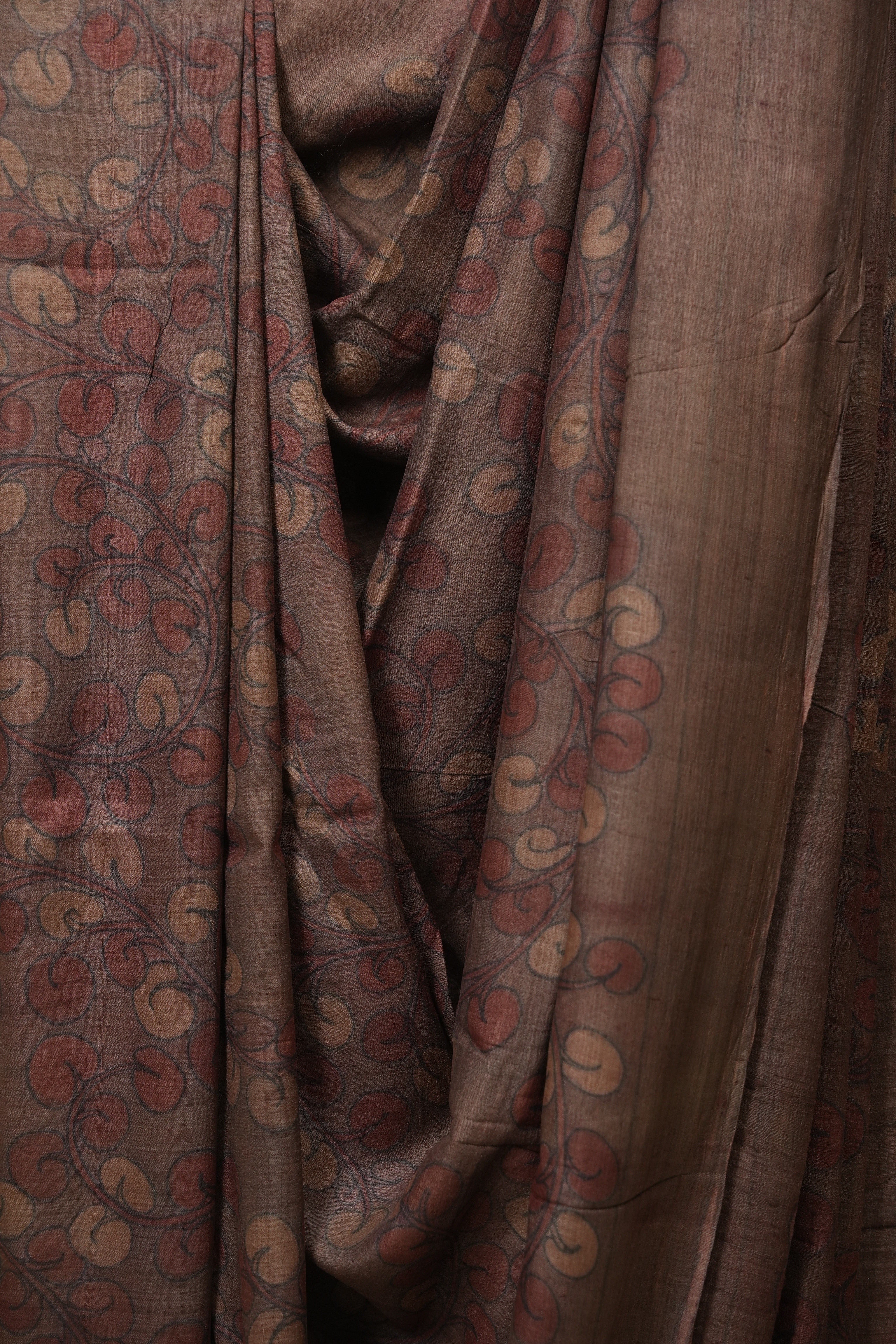 Mauve Brown Kalamkari Tussar Silk Saree - SRMBKTSS49