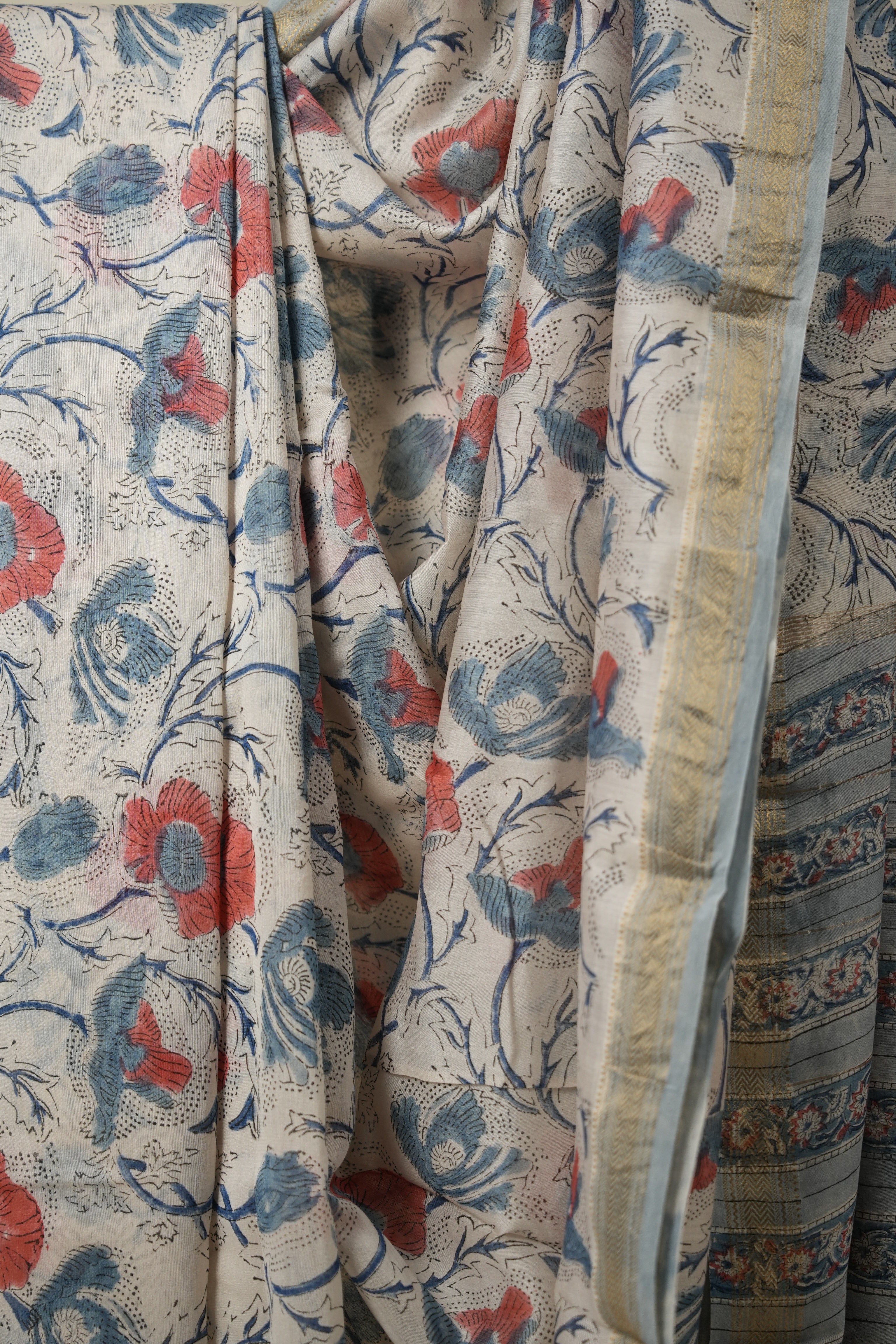 White- Blue HBP Cotton Silk Saree With Maheshwari Border - SRWBCSS1325