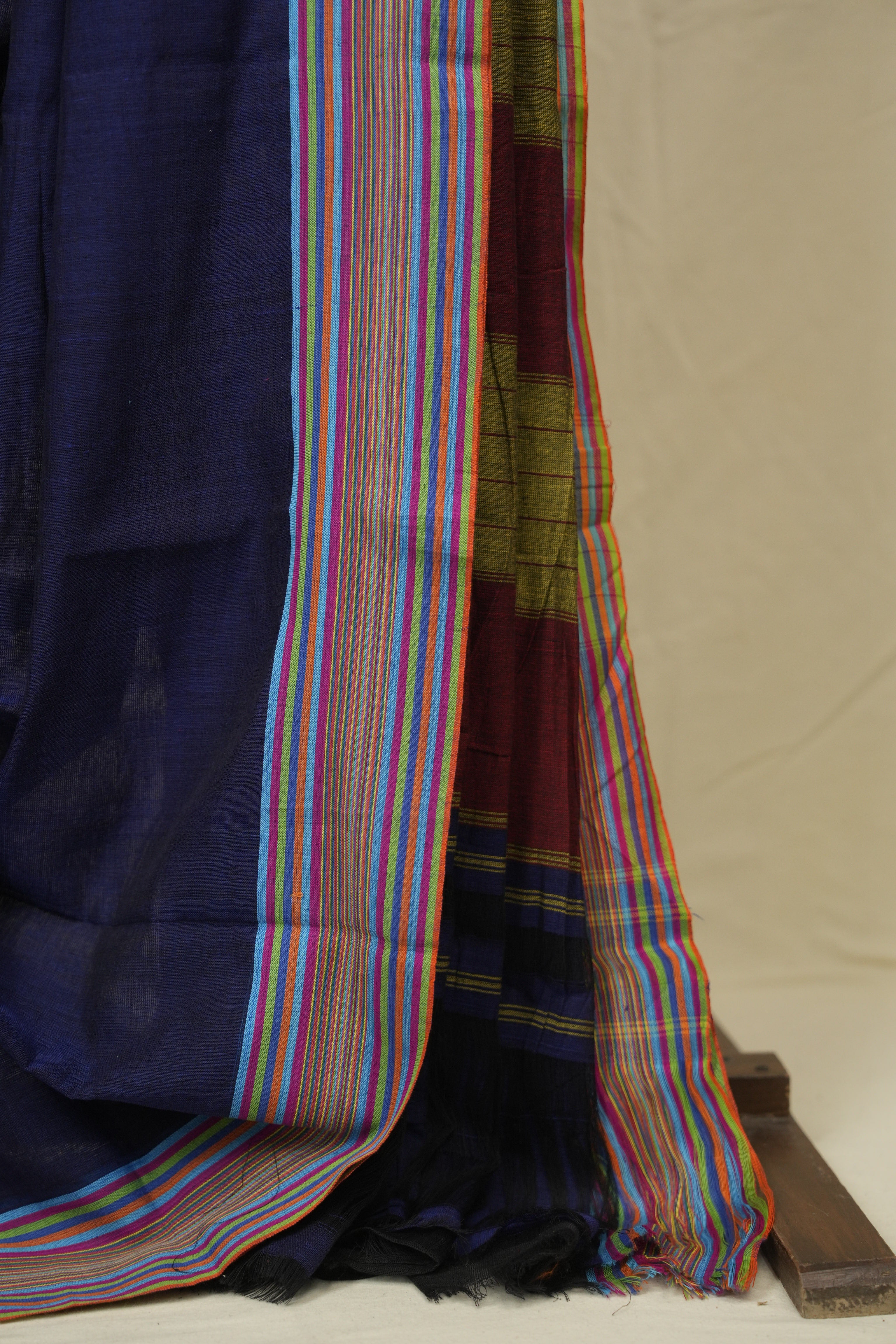Navy Blue Plain Cotton Patteda Anchu Saree - SRNBPPAS354