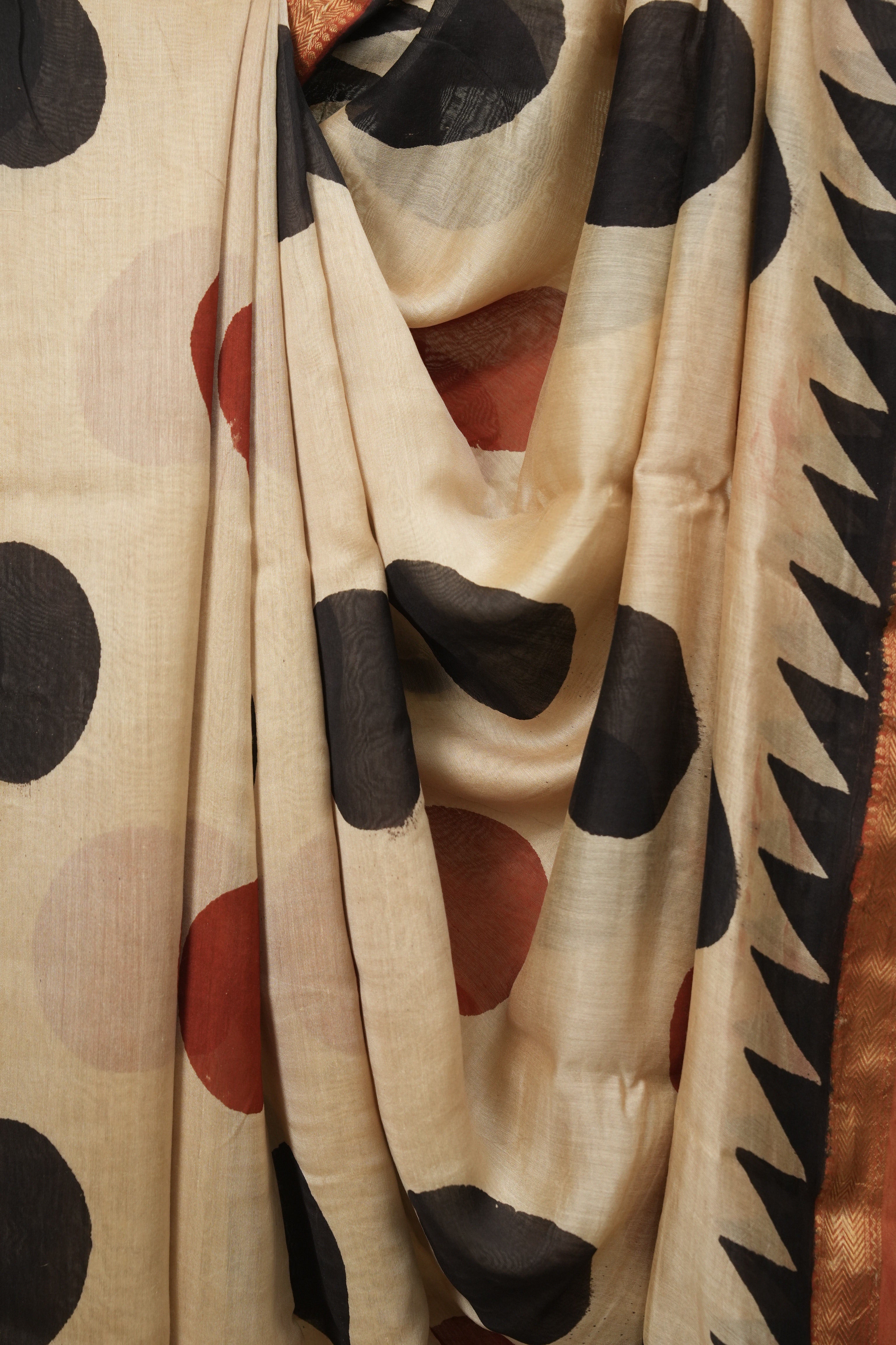 Cream HBP Cotton Silk Saree With Maheshwari Border - SRCCSS1719