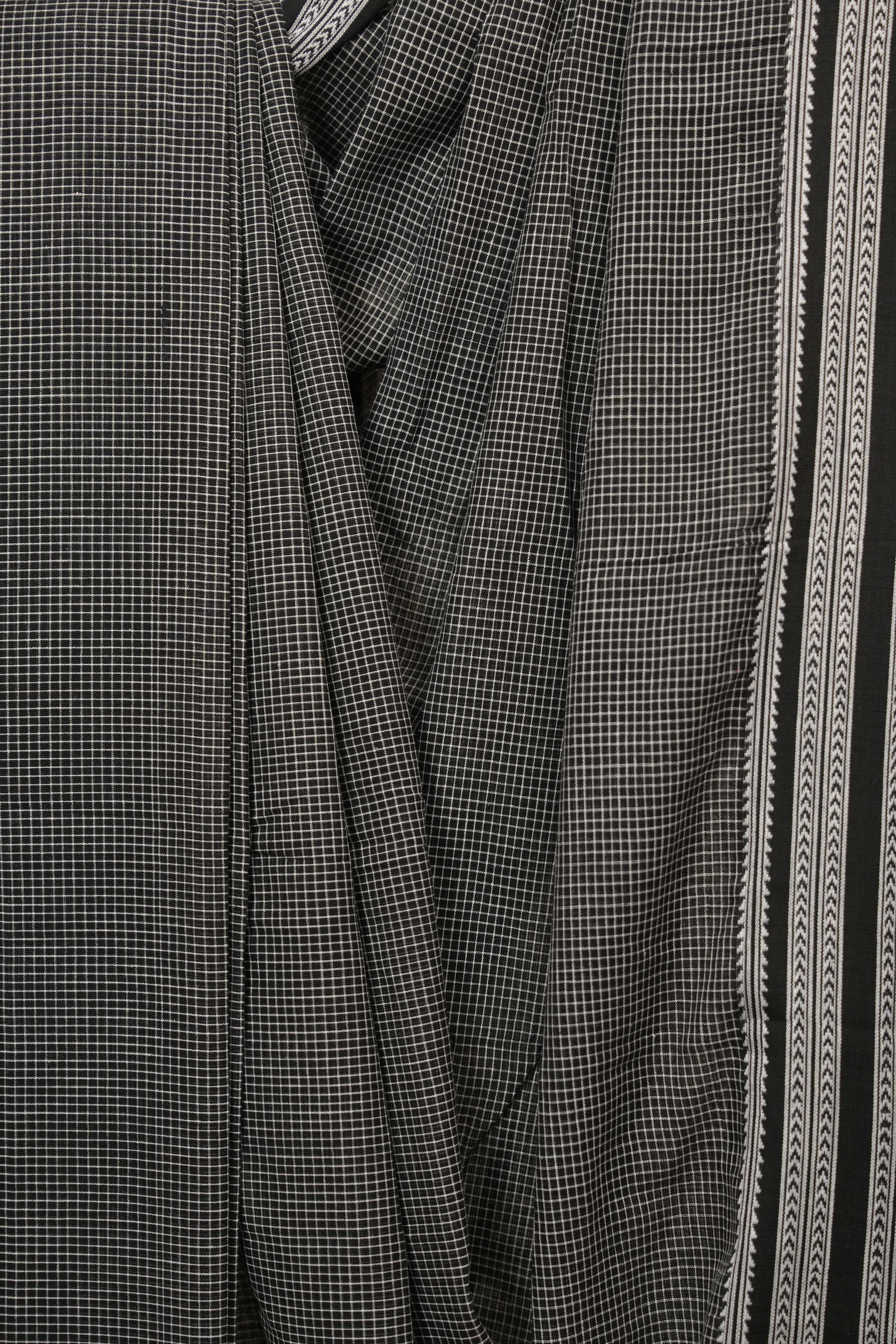 Black Small Checks Cotton Patteda Anchu Saree - SRBCCPAS352