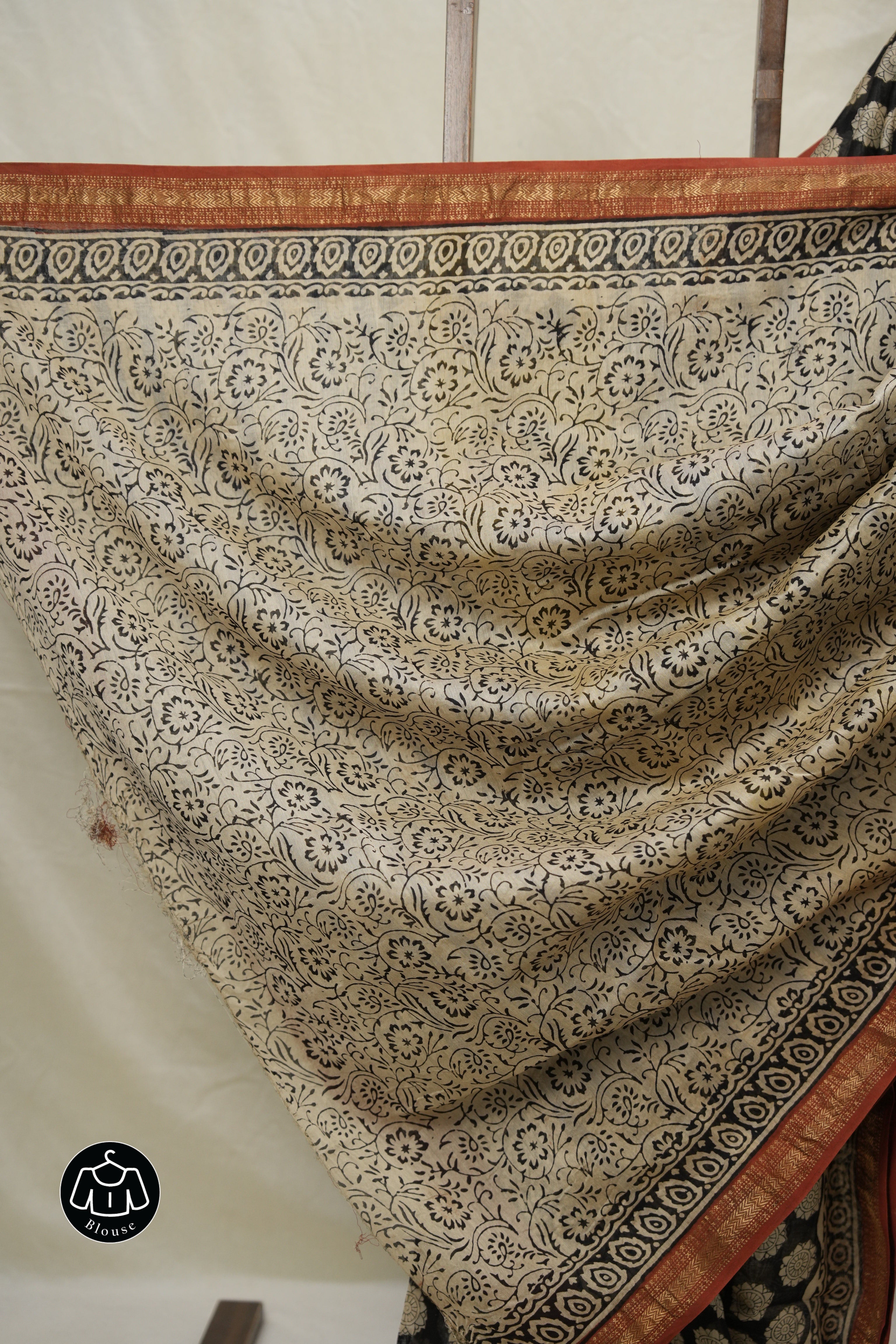 Black HBP Cotton Silk Saree With Maheshwari Border - SRBCSS1527