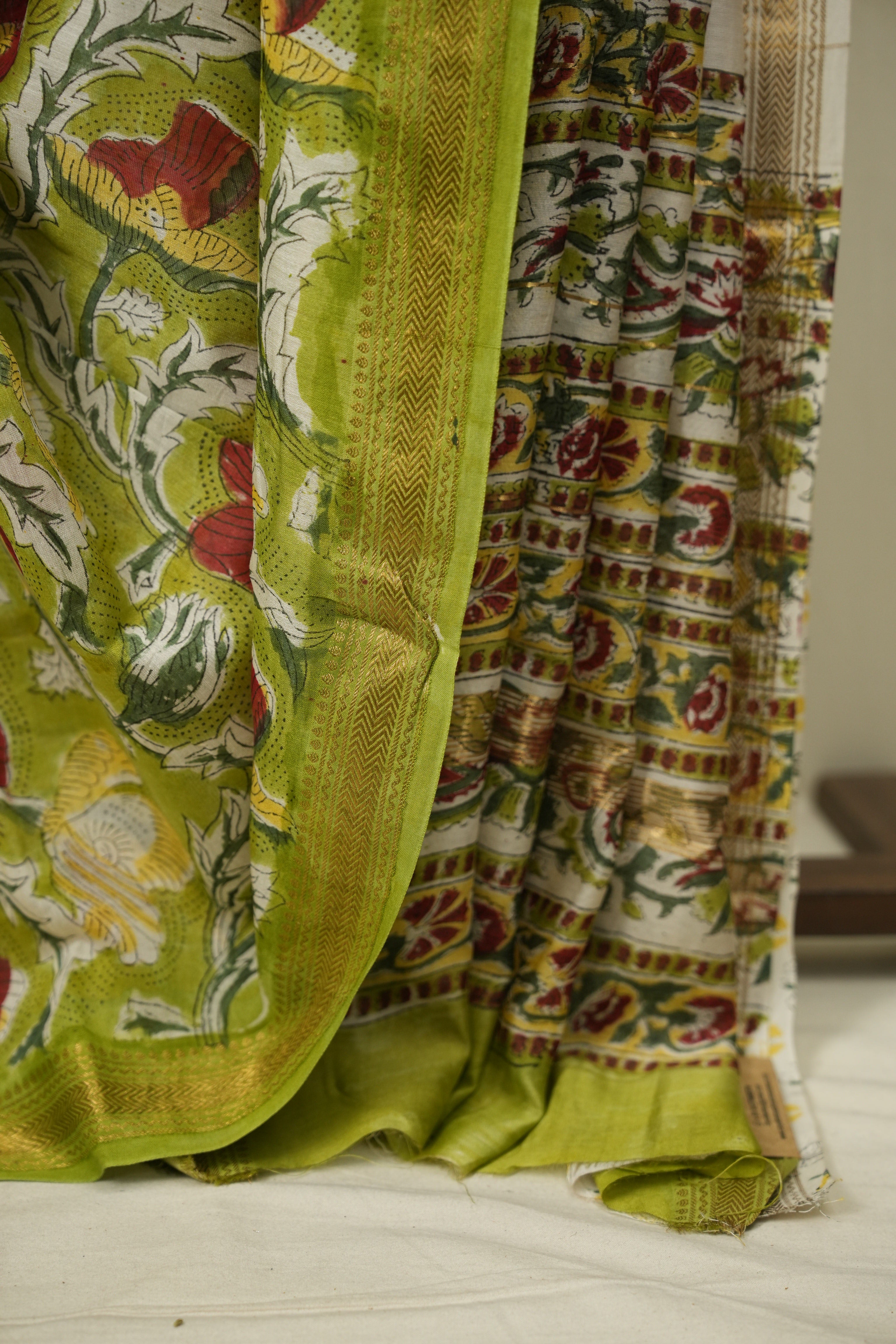 Light Green HBP Cotton Silk Saree With Maheshwari Border - SRGCSS1721