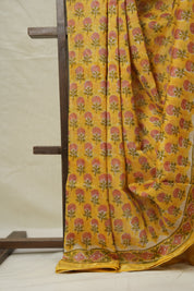 Yellow HBP Cotton Silk Saree With Maheshwari Border - SRYCSS1526