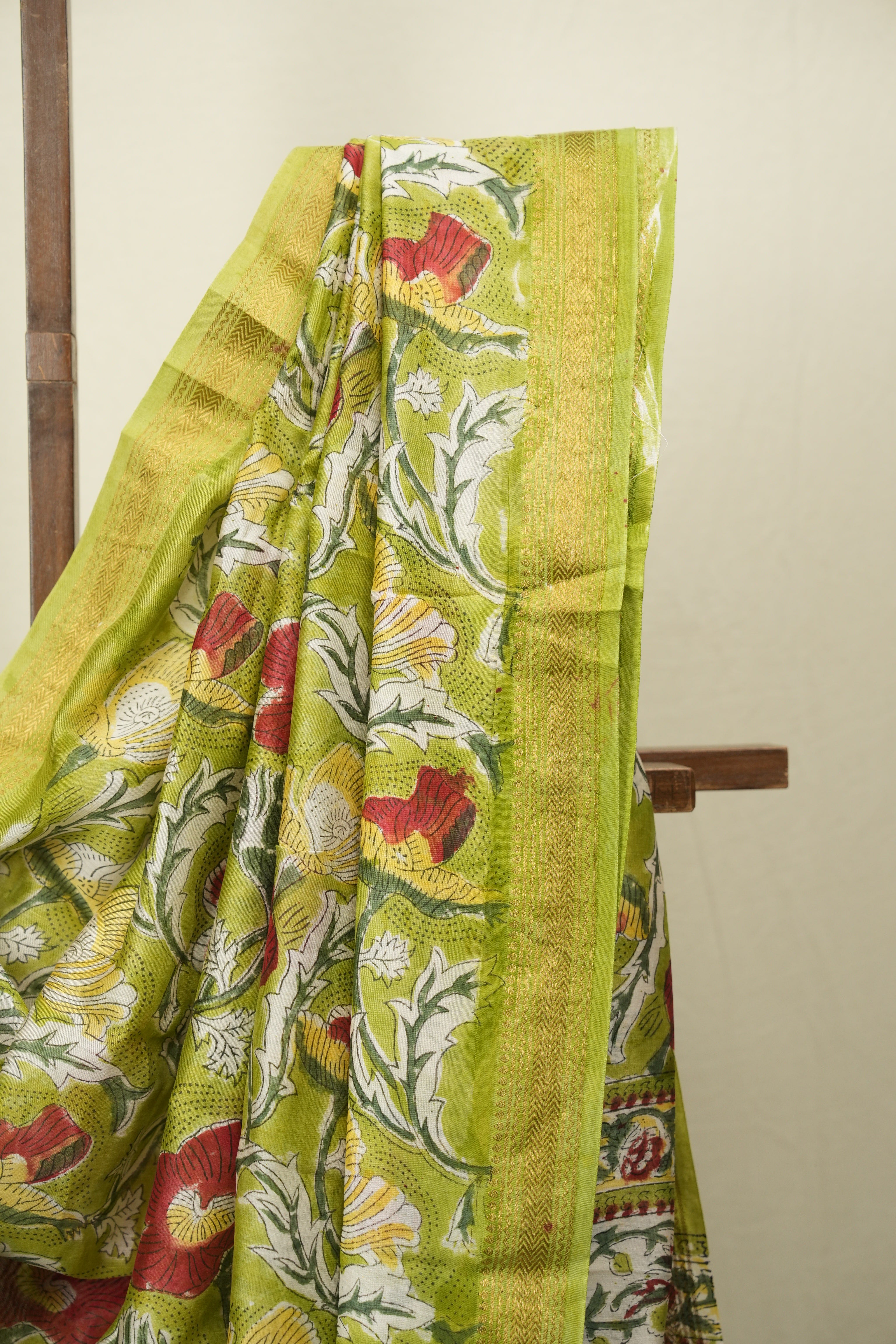 Light Green HBP Cotton Silk Saree With Maheshwari Border - SRGCSS1721