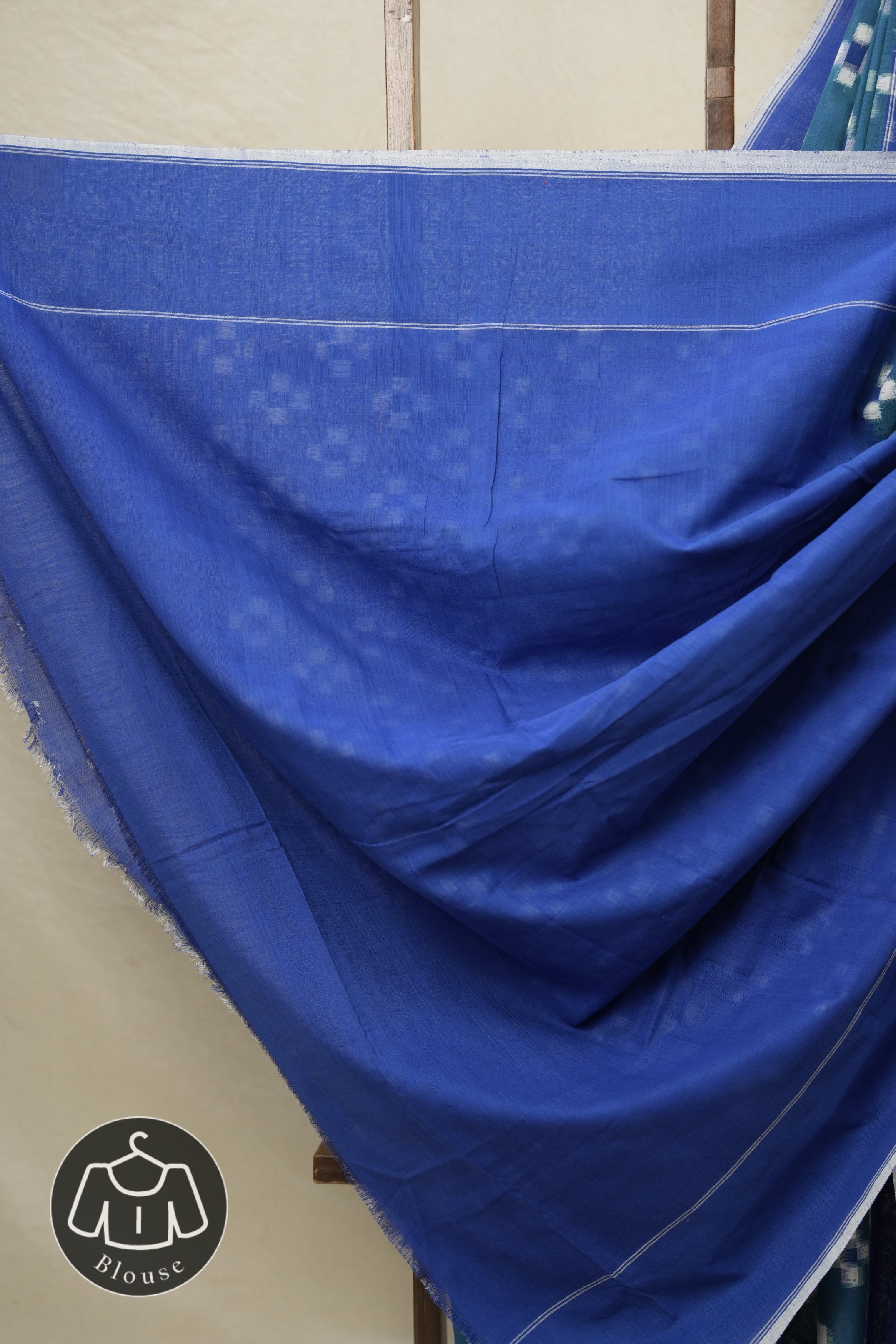 White Teal Pochampalli Cotton Ikat Saree - SRWTPCIS636
