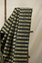Black Gold Silk Paithani Saree - Saavari - SSBGSPS21