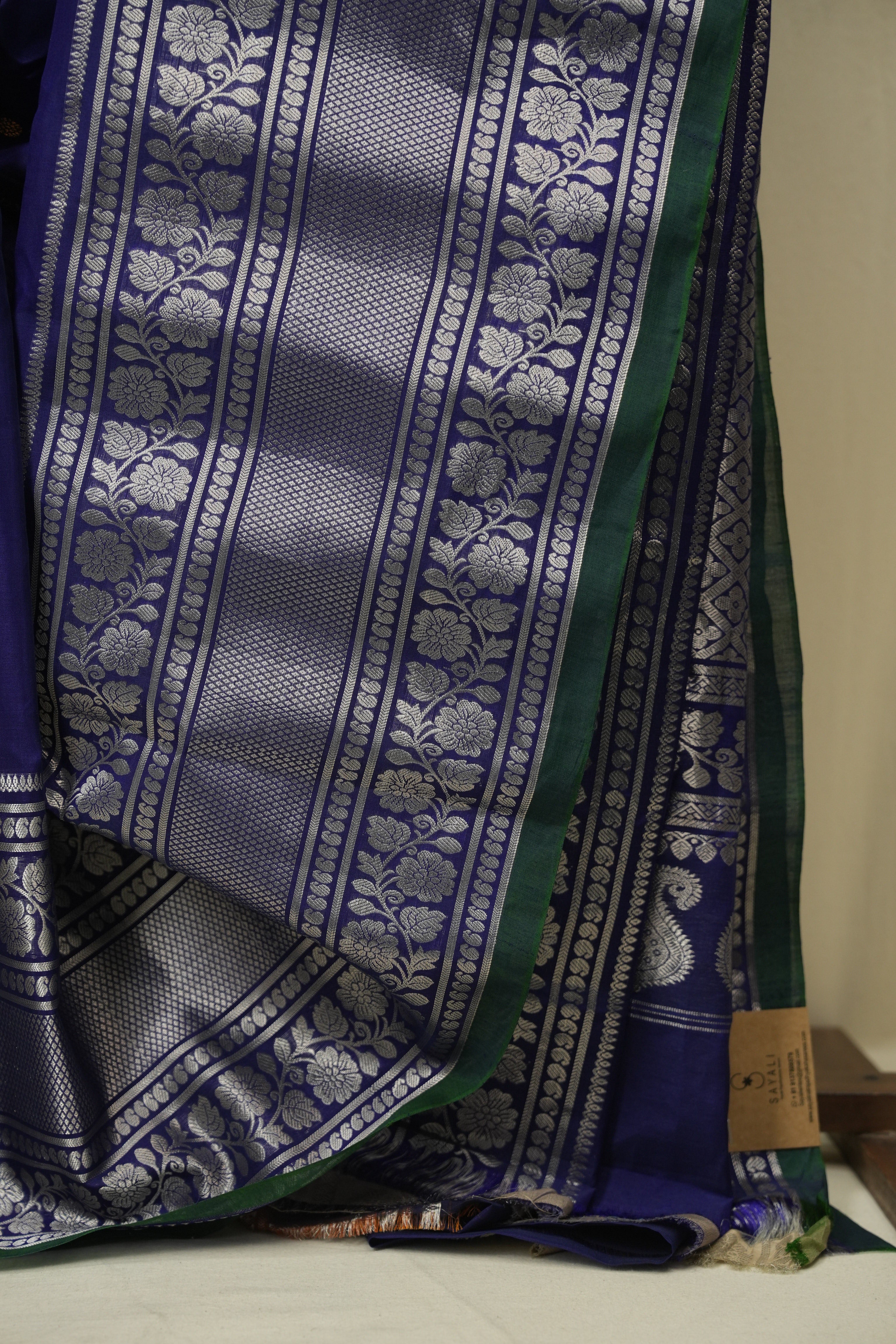 Navy Blue Gadwal Cotton Silk  Saree - SRNBGCSS196