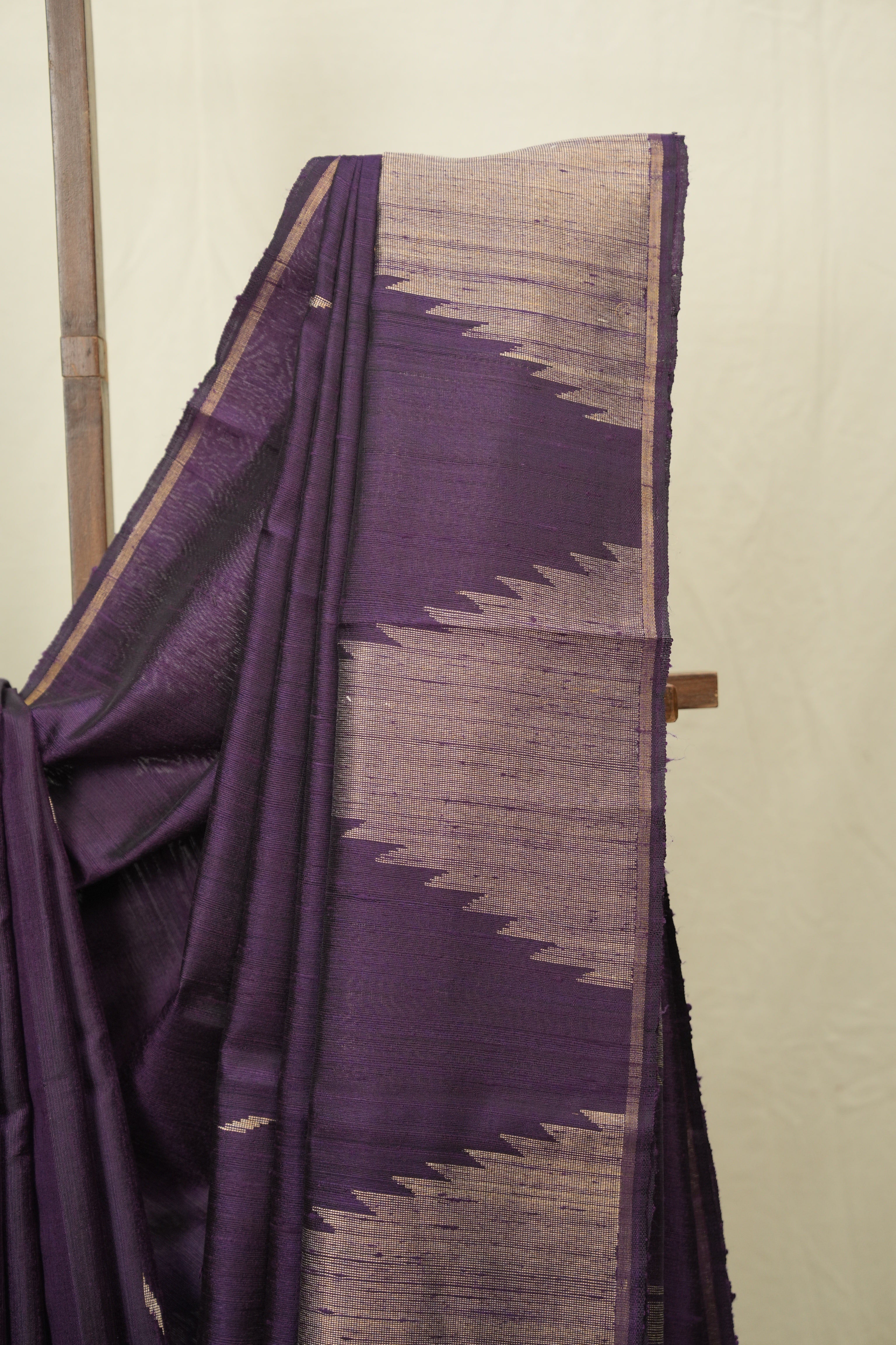 Deep Purple Raw Silk Saree - SRDPRSS1016