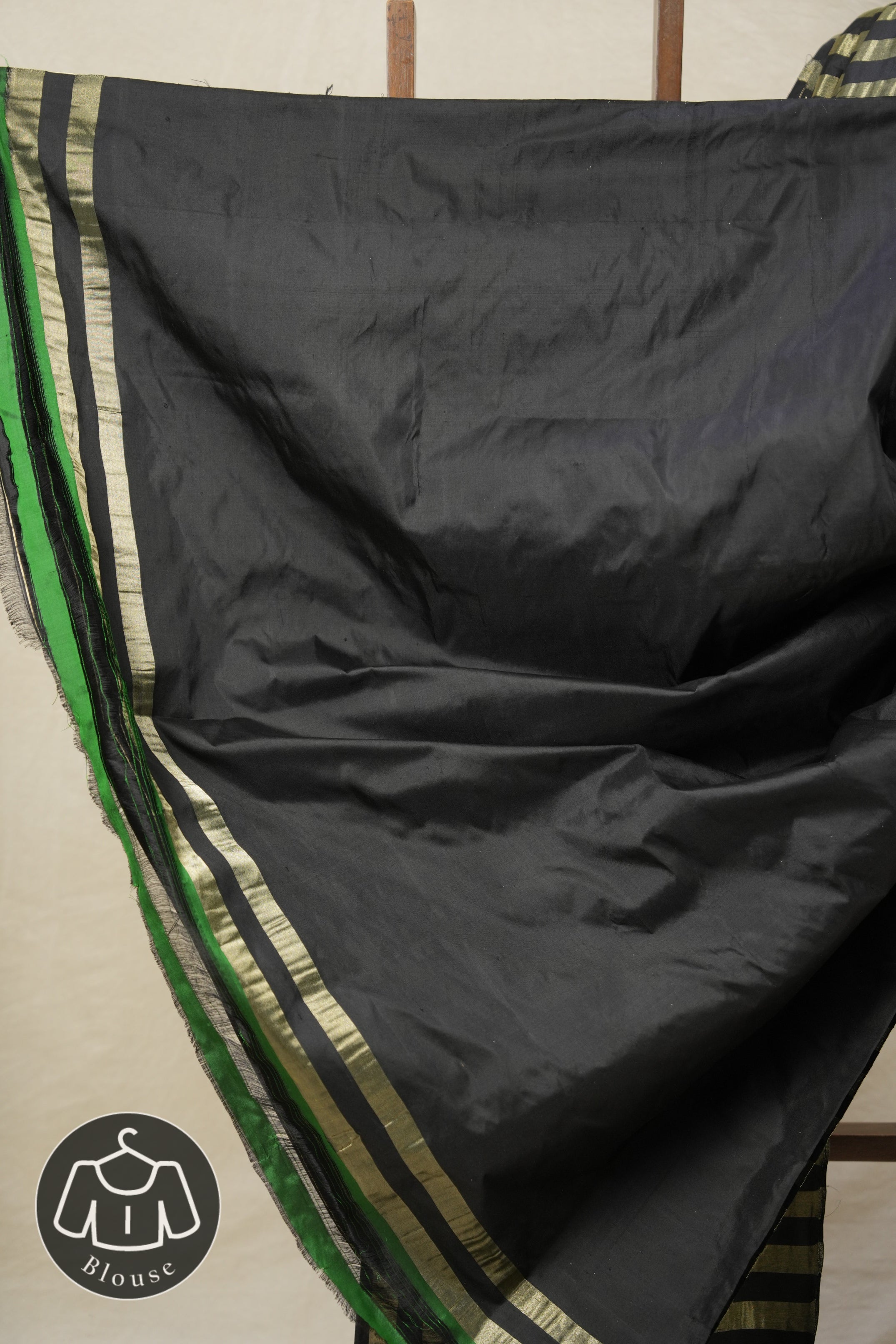 Black Gold Silk Paithani Saree - Saavari - SSBGSPS21