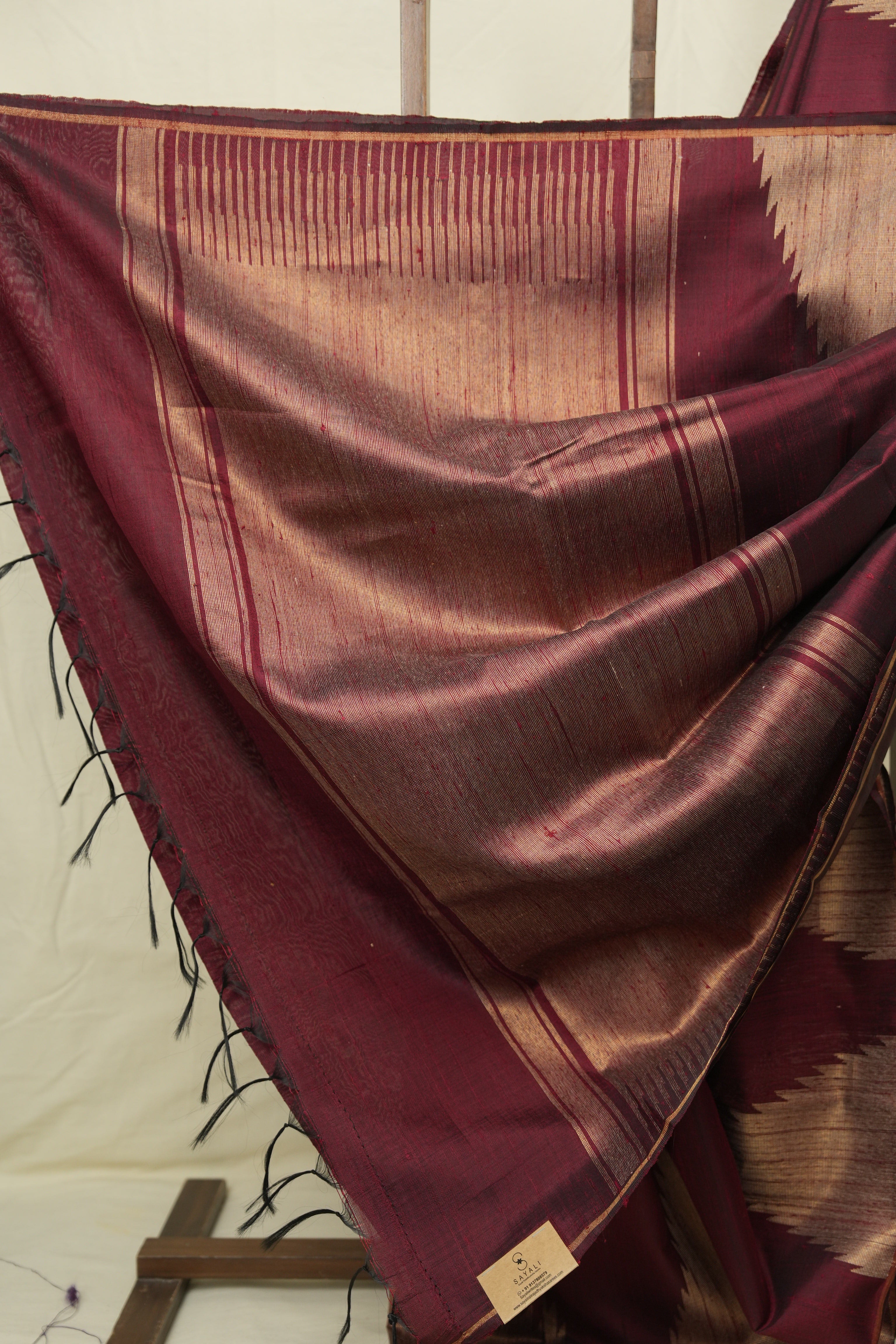 Maroon Raw Silk Saree - SRMRSS1014