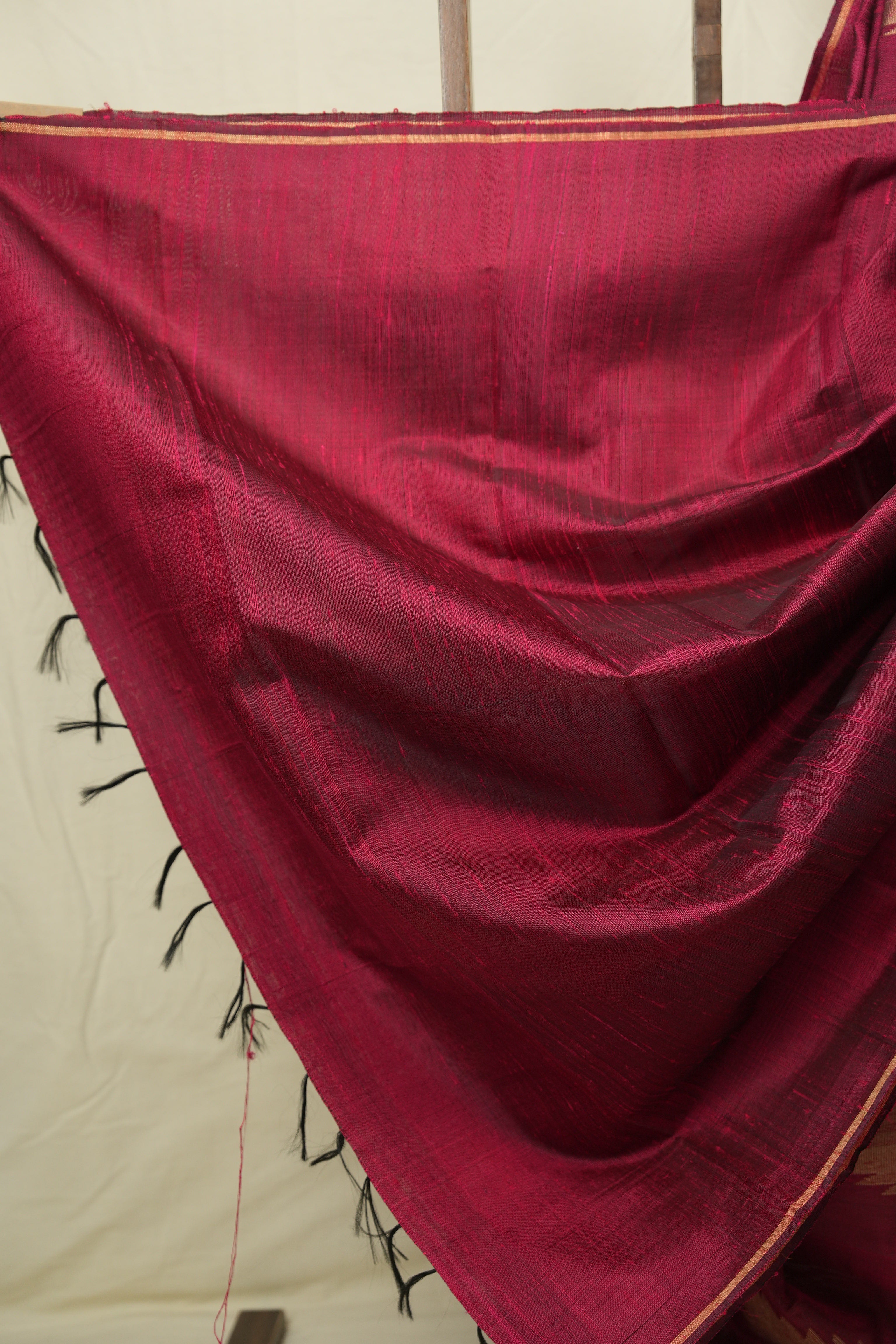 Red Raw Silk Saree - SRRRSS1013