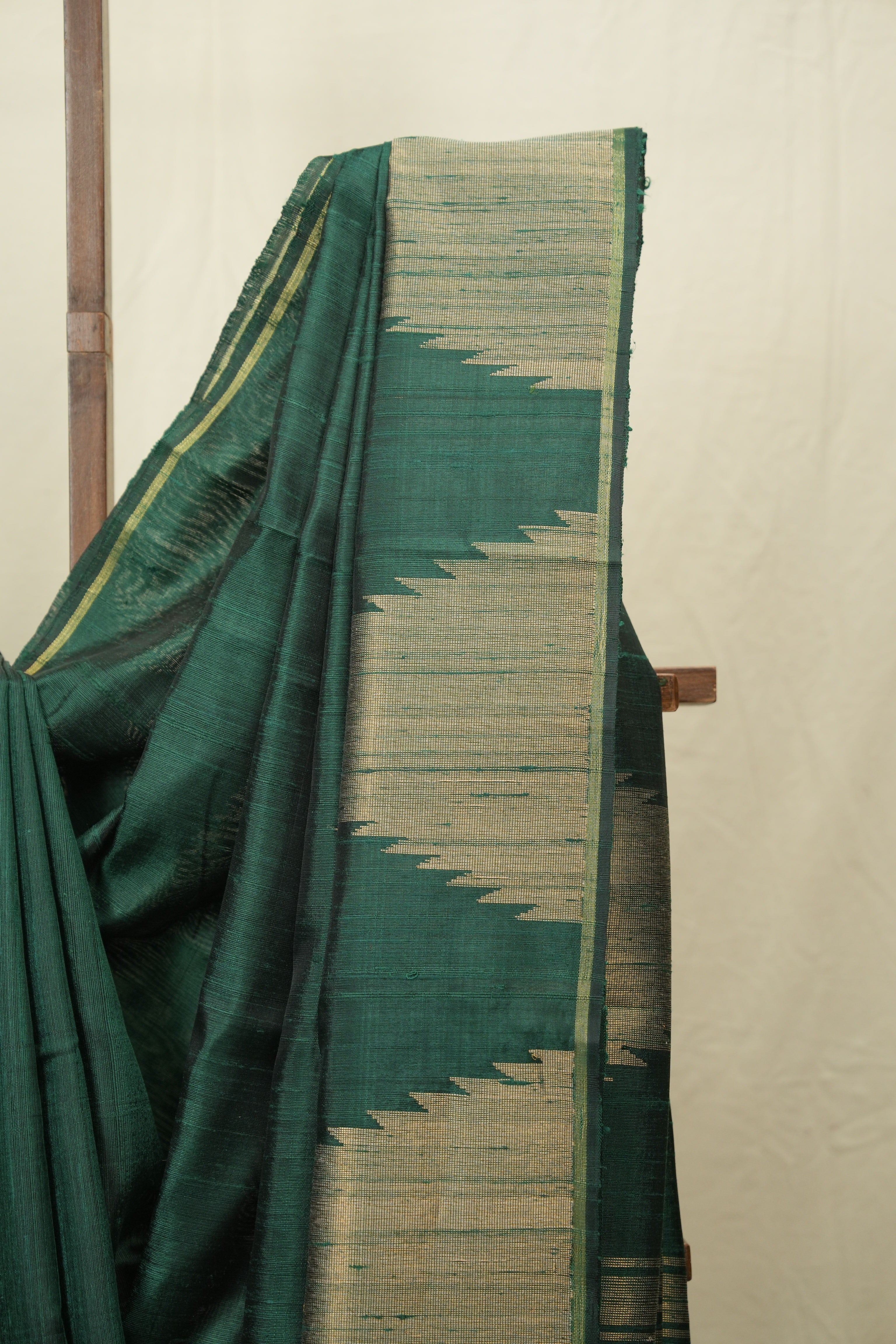 Green Raw Silk Saree - SRGRSS1008