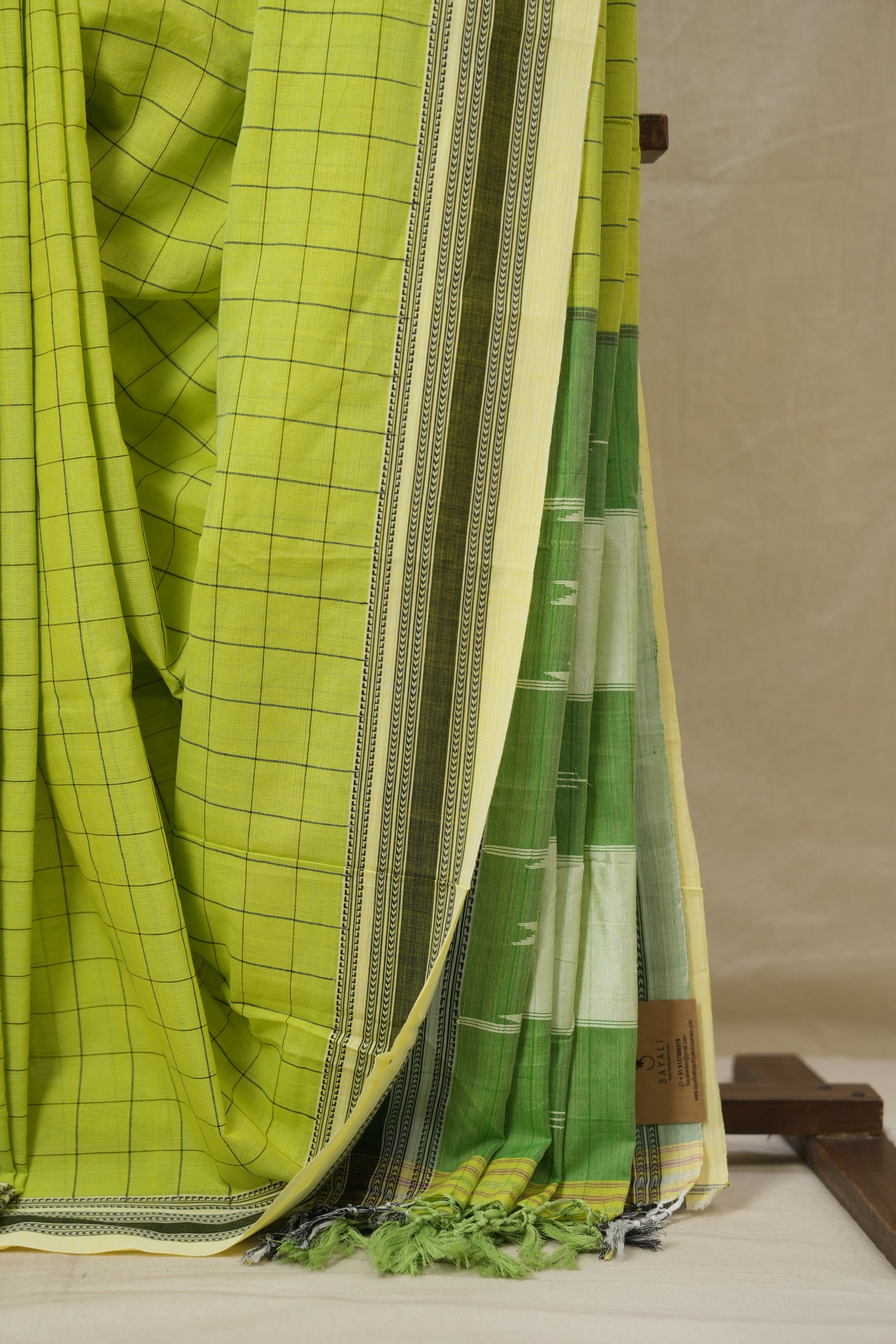 Parrot Green Cotton Ilkal Saree - SRPGCIS916