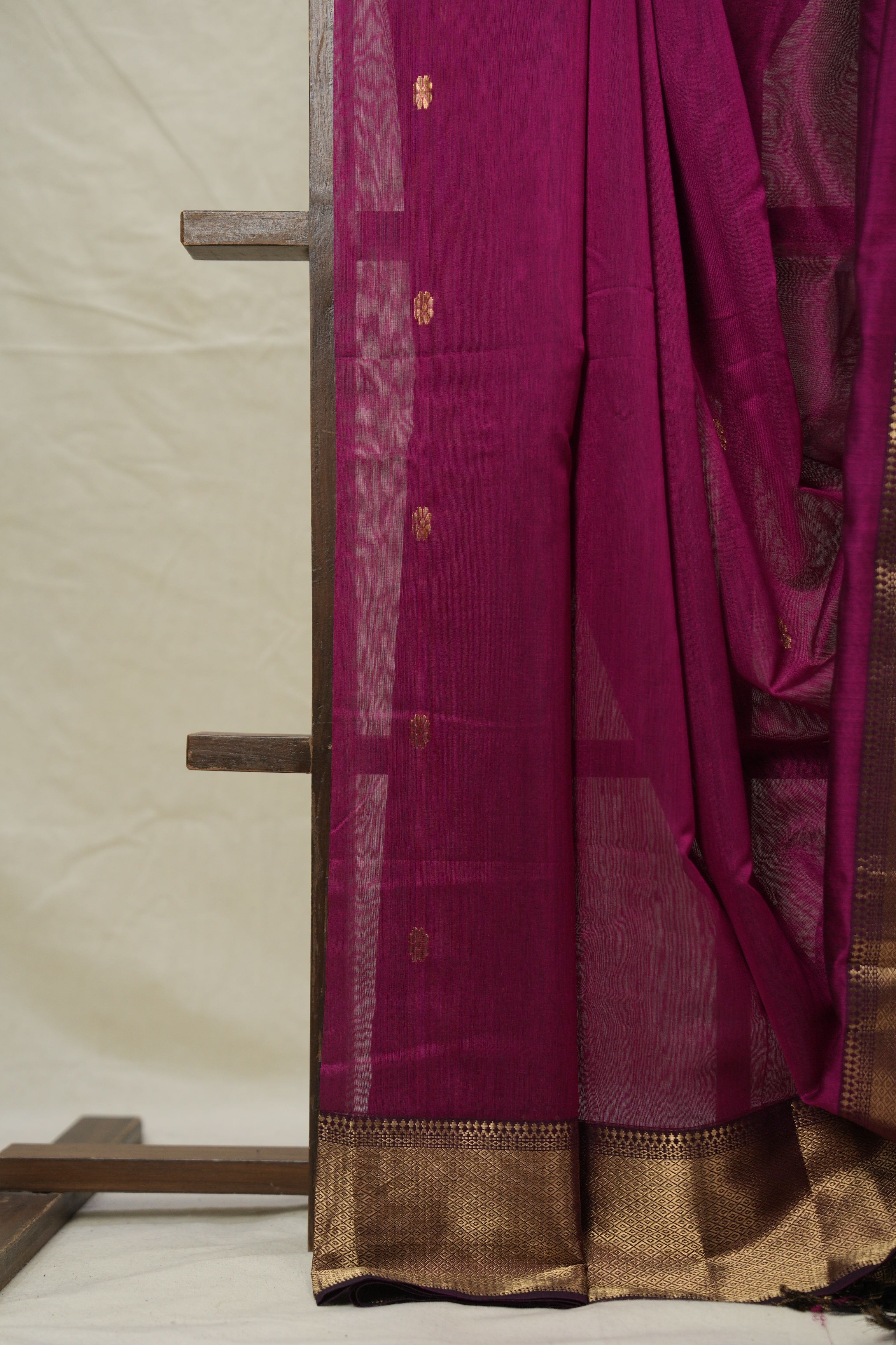 Magenta Maheshwari Saree - SRMMS1038