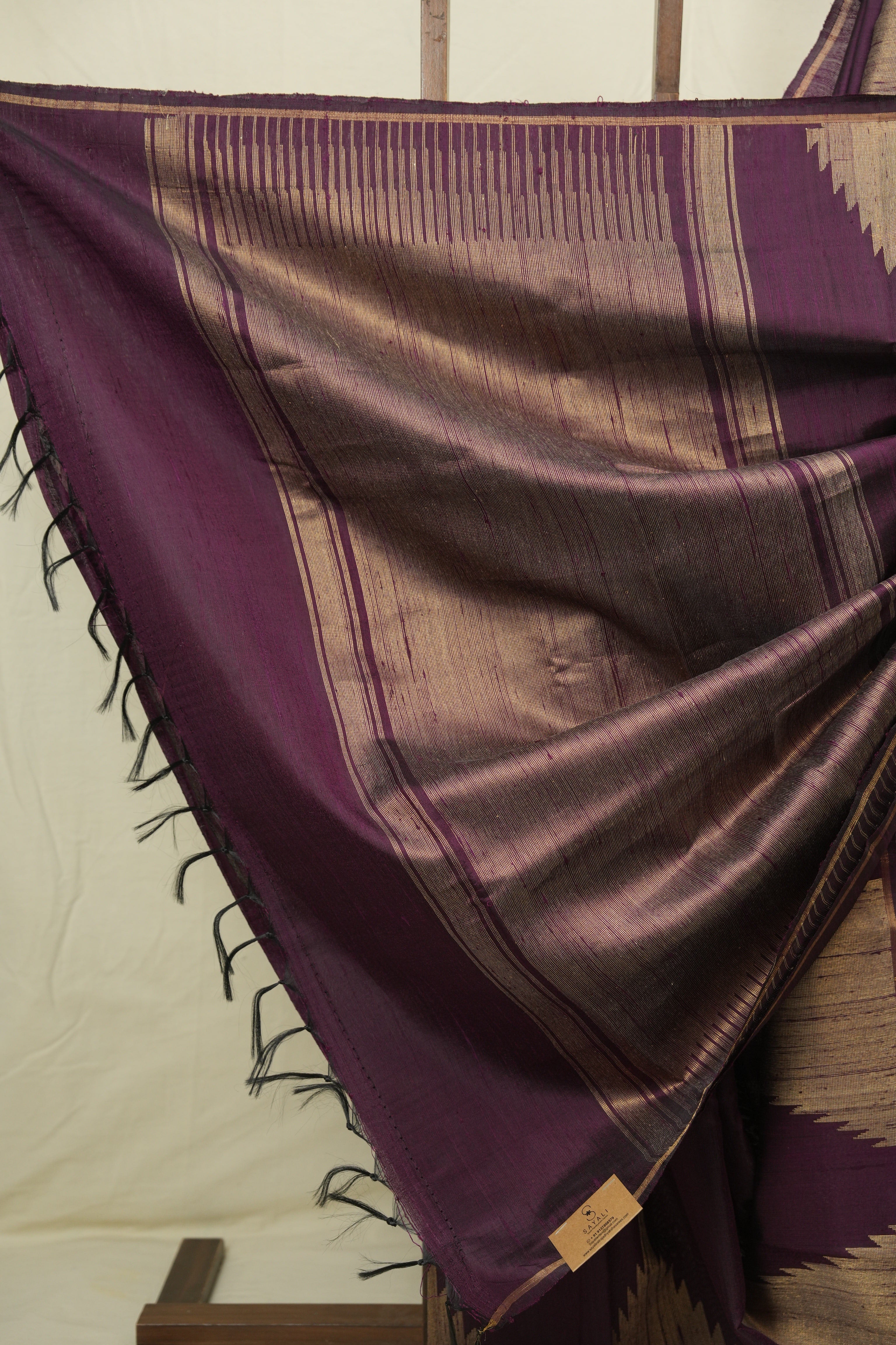 Wine Raw Silk Saree - SRWRSS1011