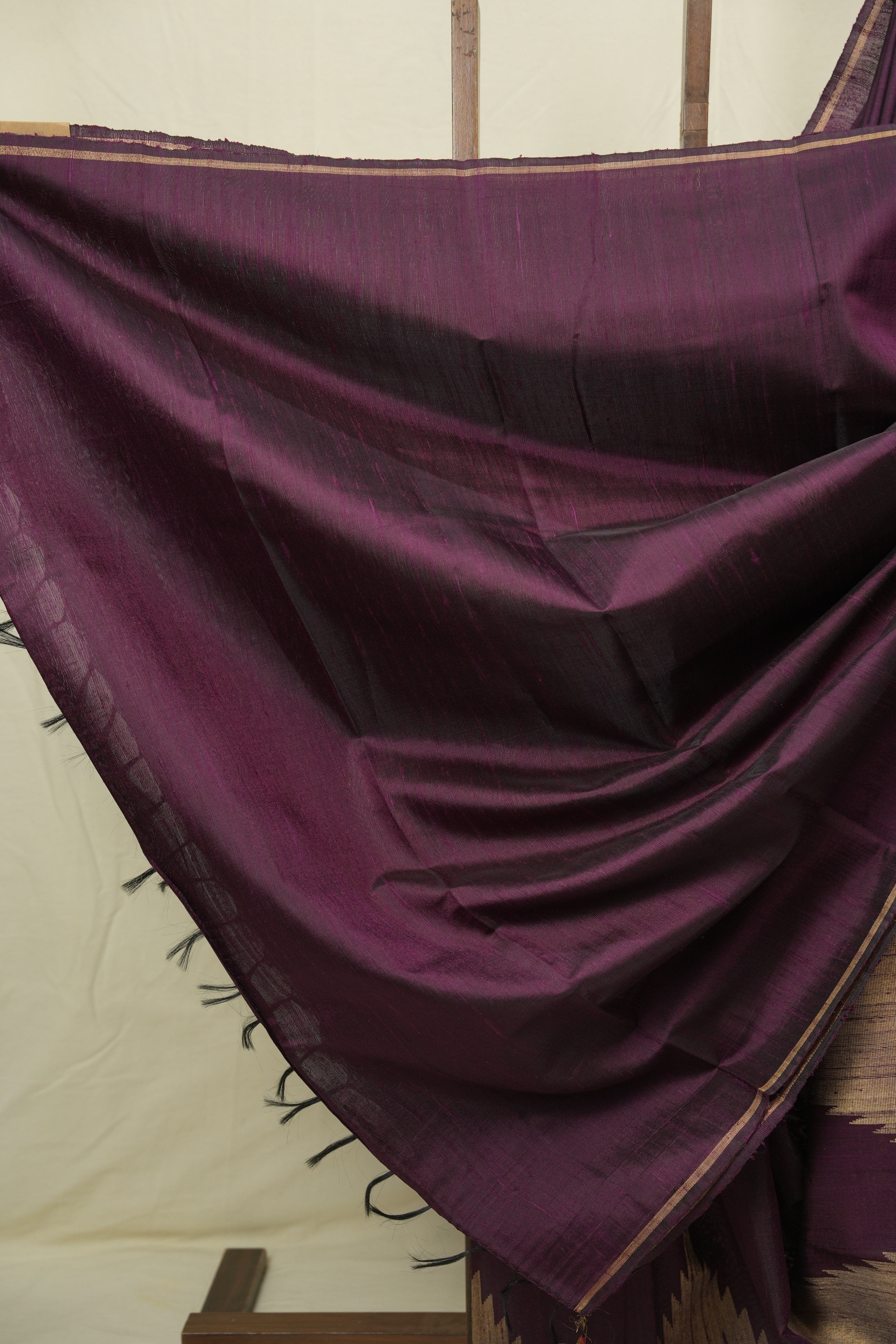 Wine Raw Silk Saree - SRWRSS1011
