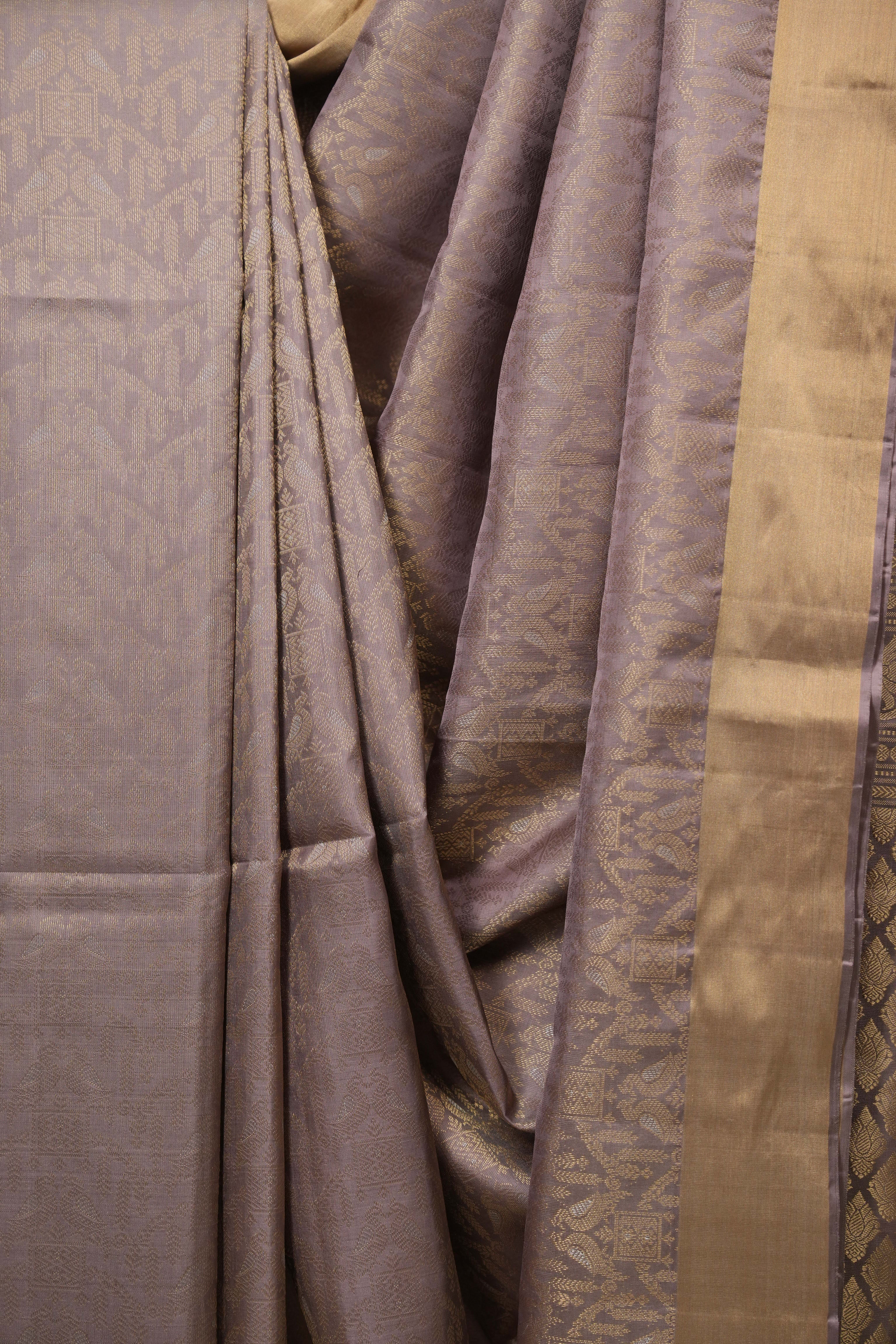 Mauve Soft Silk Saree - SRMSSS470