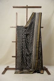 Black HBP Cotton Silk Saree With Maheshwari Border - SRBCSS1289