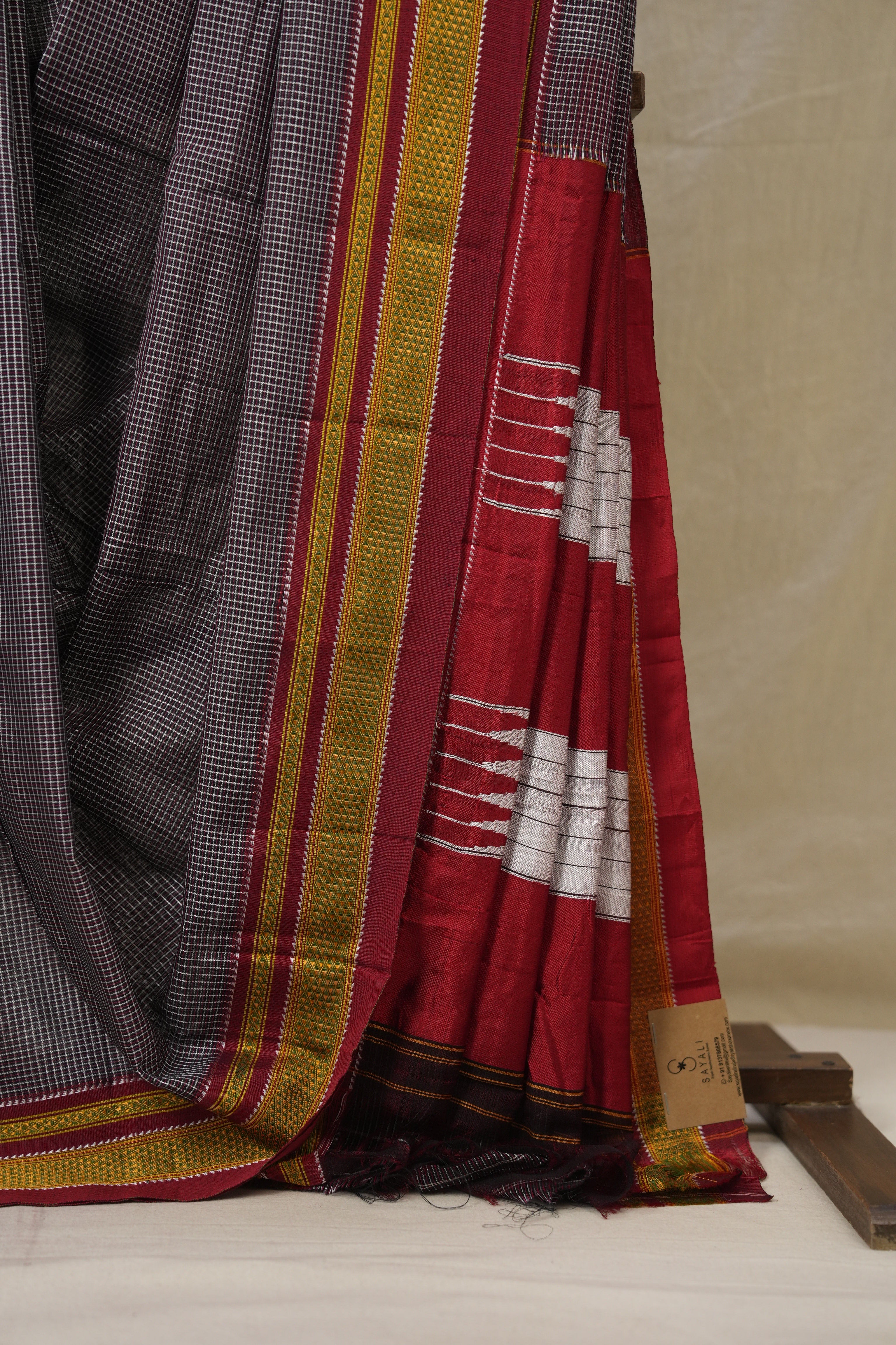 Black White Mixed Cotton Ilkal Saree - SRBWMCIS934