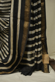 Cream HBP Cotton Silk Saree With Maheshwari Border - SRCCSS1722