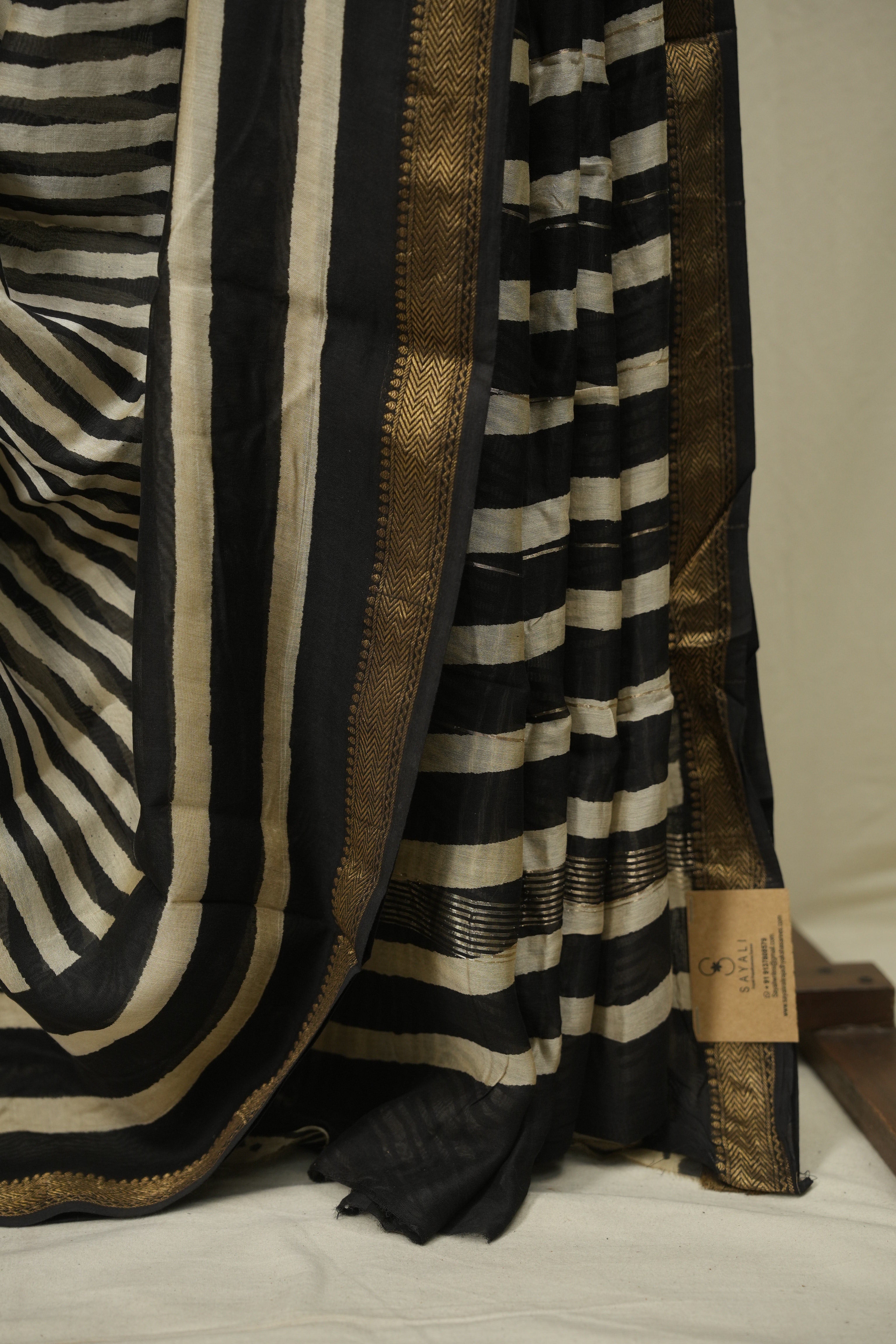 Cream HBP Cotton Silk Saree With Maheshwari Border - SRCCSS1722