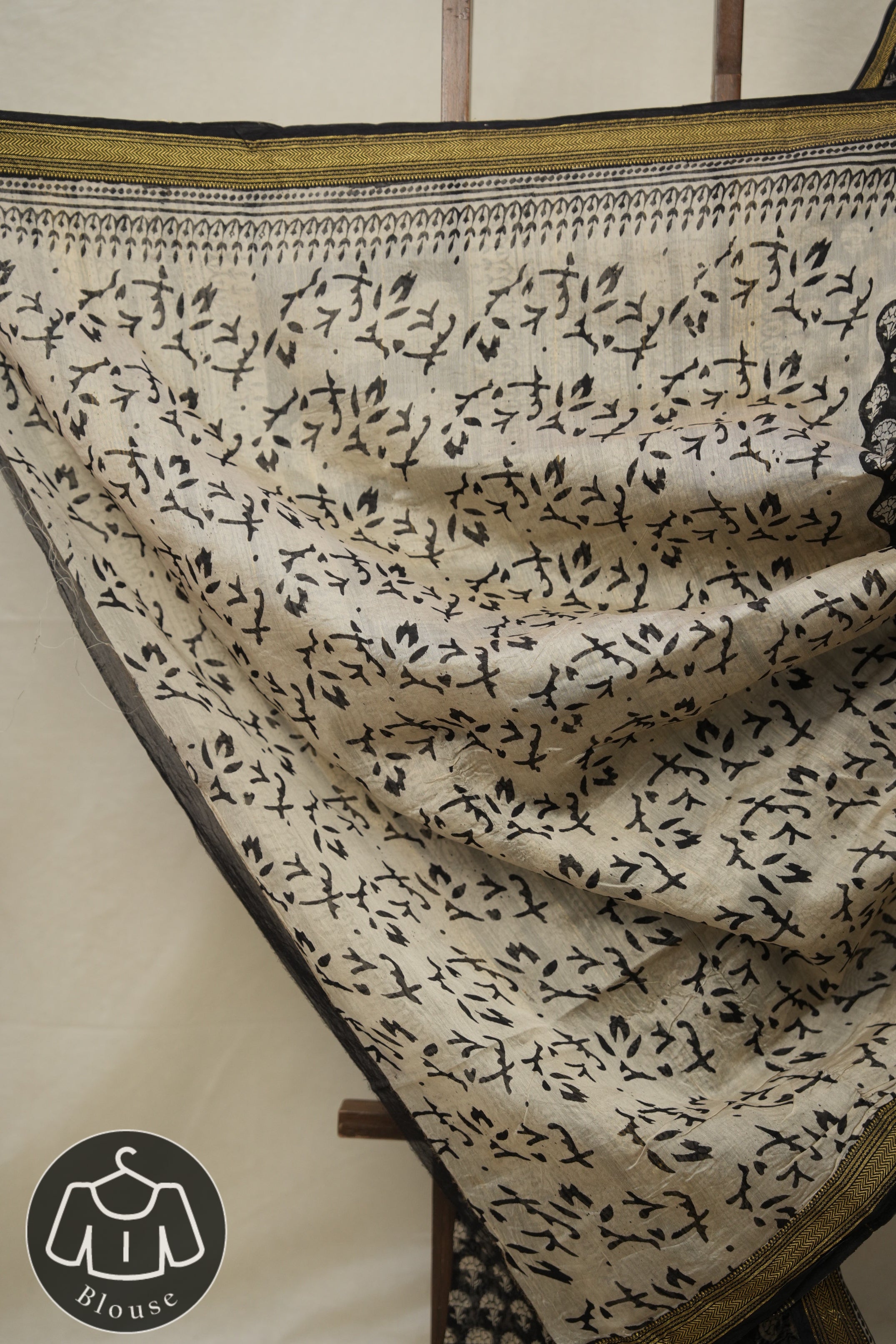 Black HBP Cotton Silk Saree With Maheshwari Border - SRBCSS1289