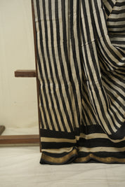 Cream HBP Cotton Silk Saree With Maheshwari Border - SRCCSS1722