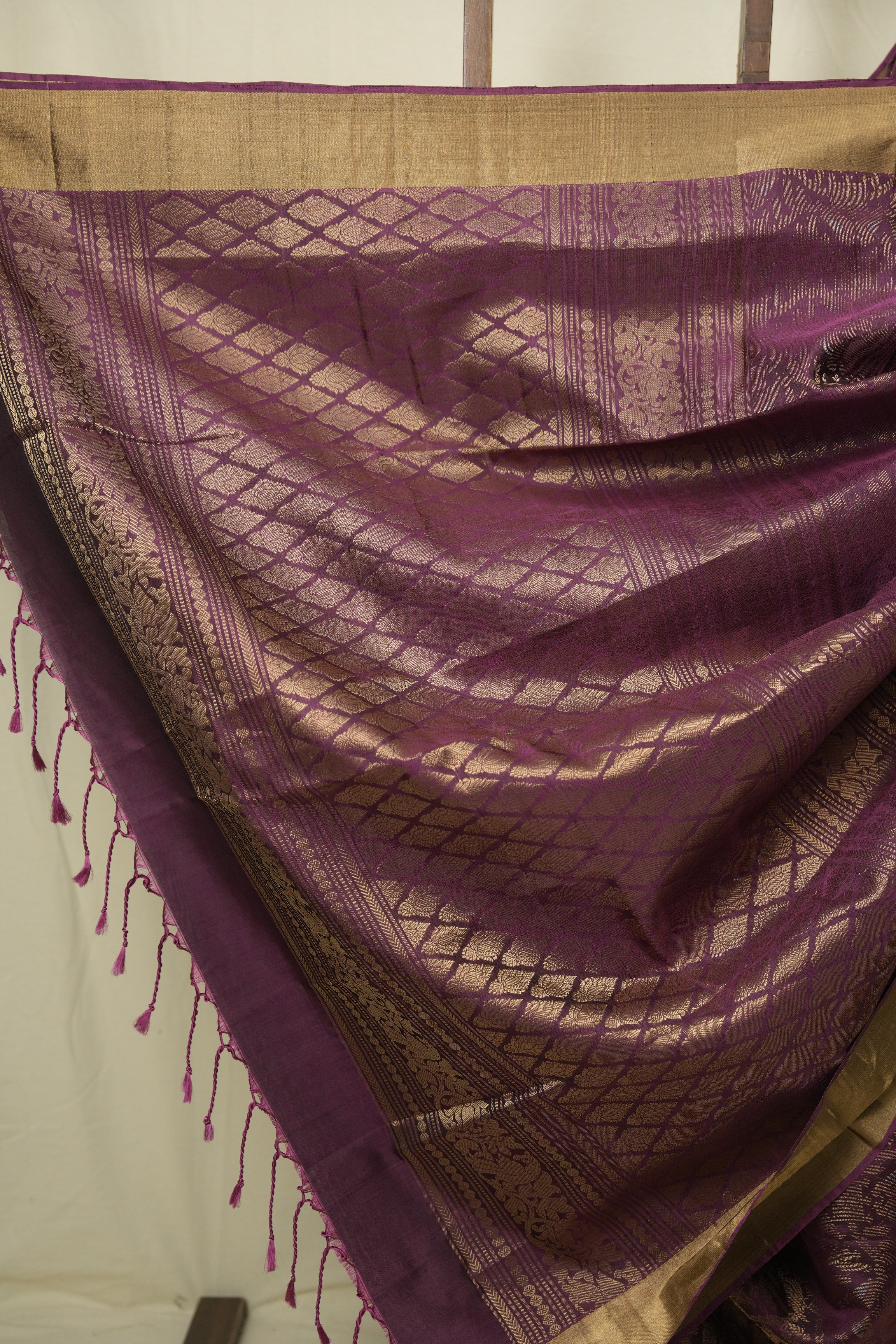 Burgundy Soft Silk Saree - SRBSSS469