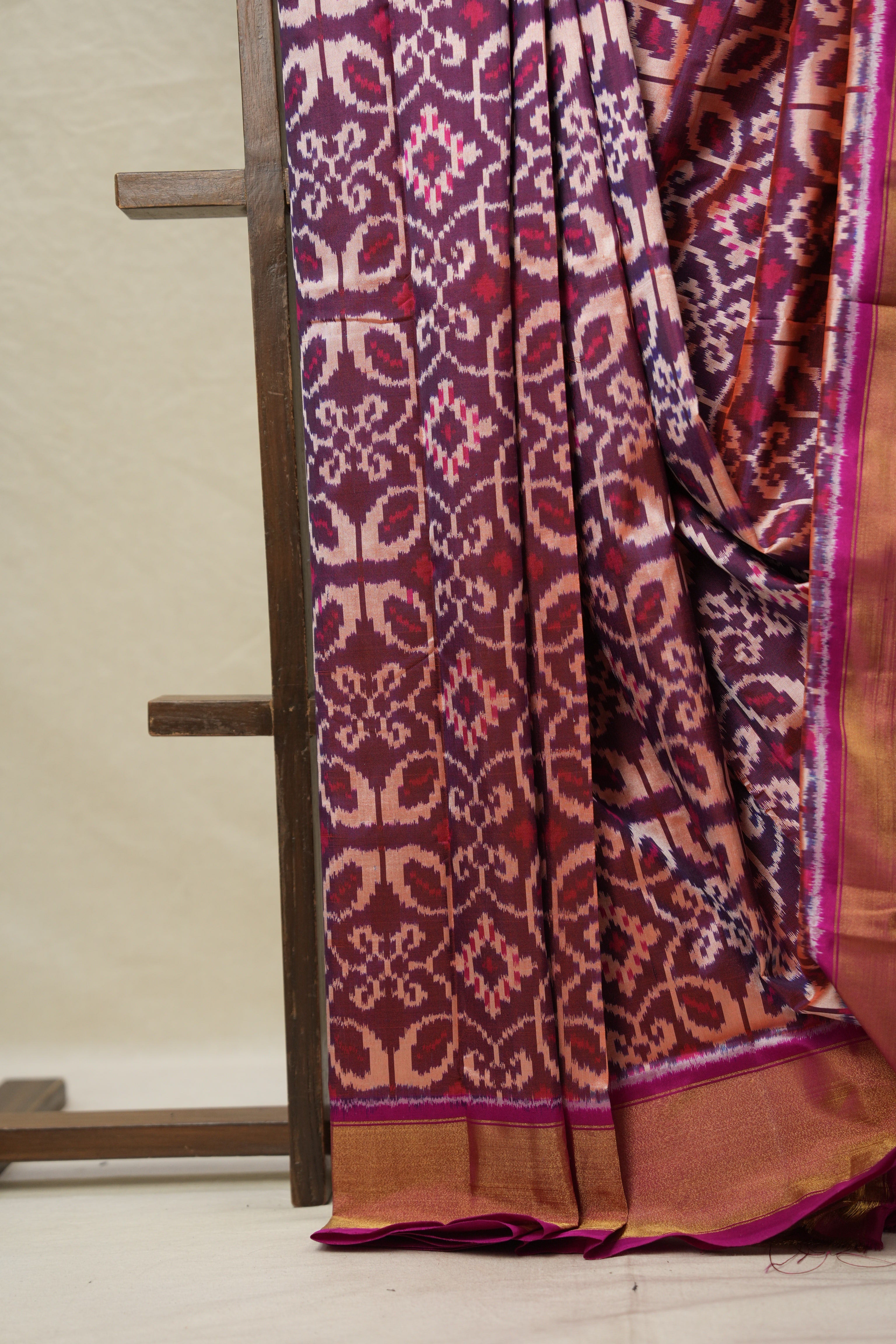 Purple Pink Pochampalli Silk Ikat Saree - SRPPPSIS275