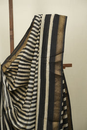 Cream HBP Cotton Silk Saree With Maheshwari Border - SRCCSS1722