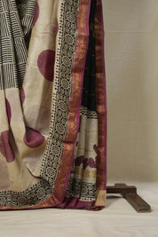 Off- White HBP Cotton Silk Saree With Maheshwari Border - SROWCSS1290