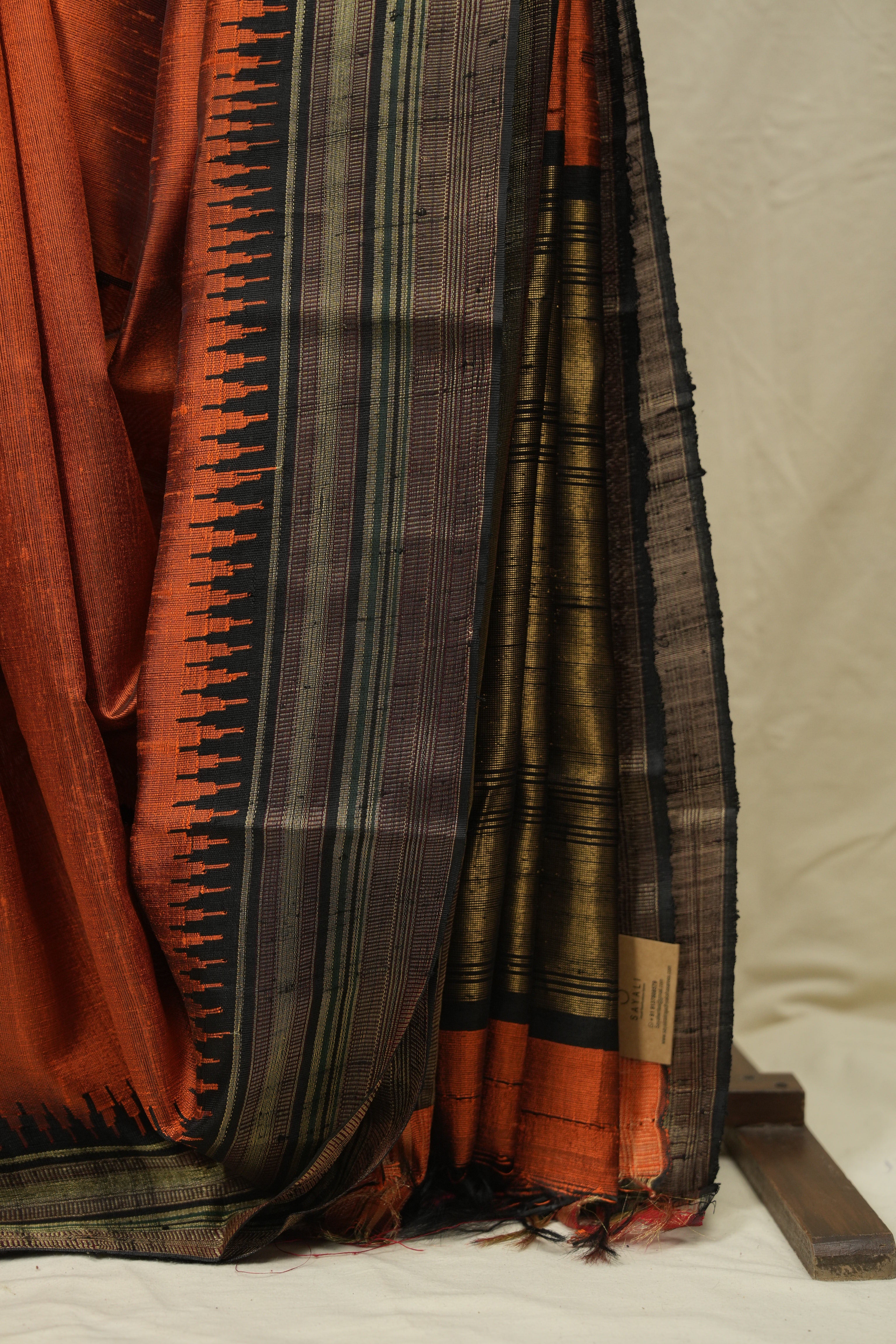 Orange raw Silk Saree - SRORSS1006