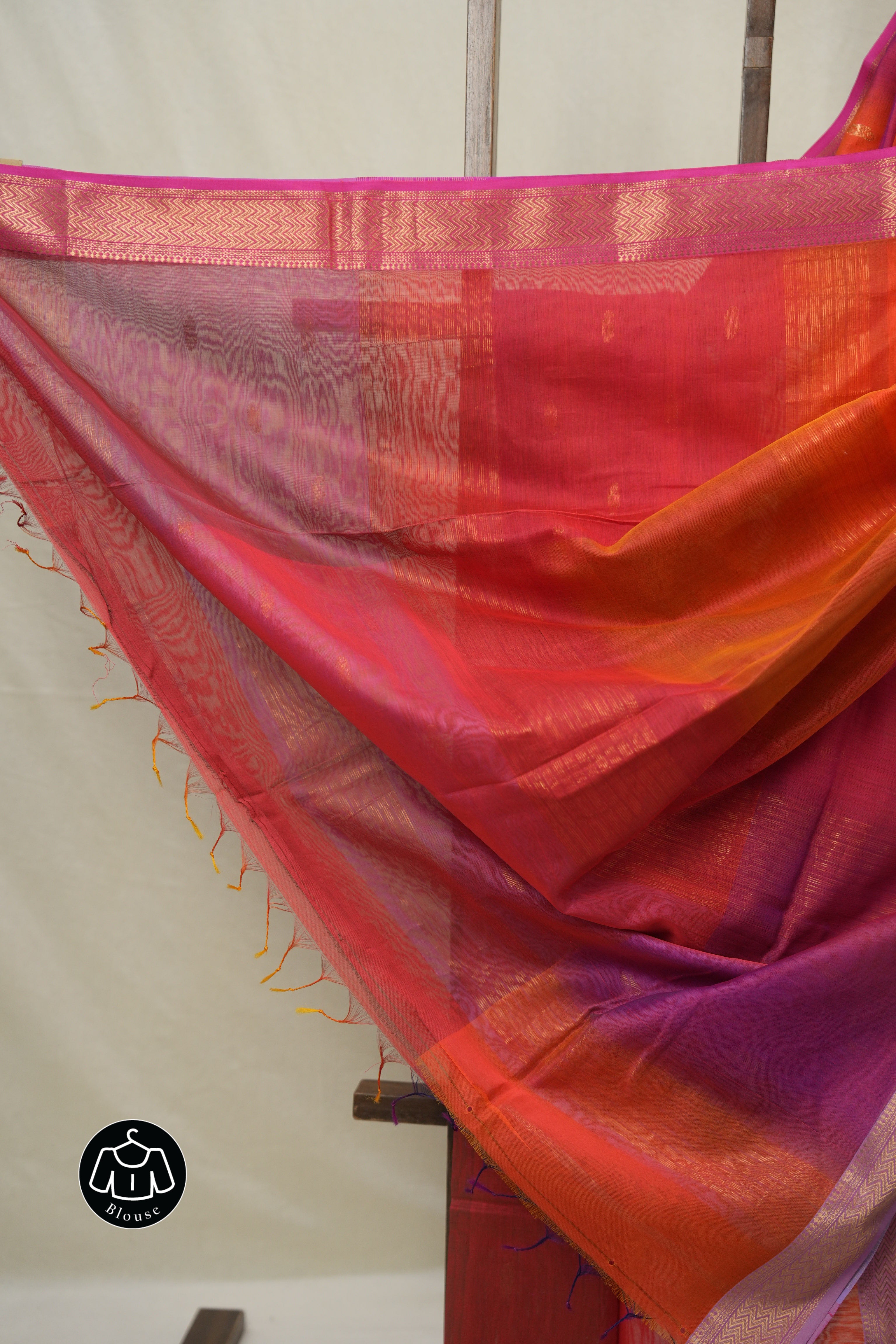 Red Pink Maheshwari Saree - SRRPMS1045