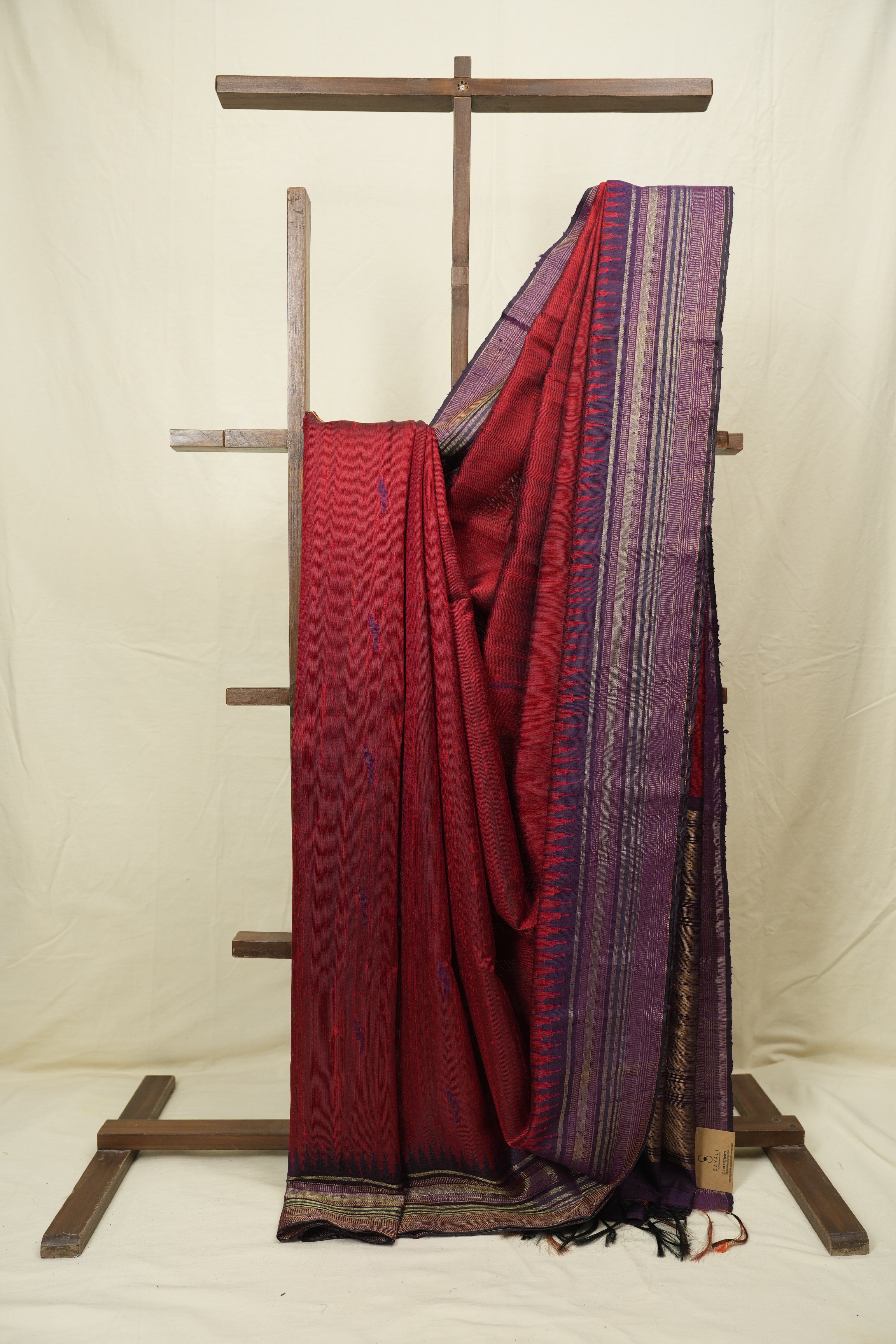 Red Raw Silk Saree - SRRRSS1000