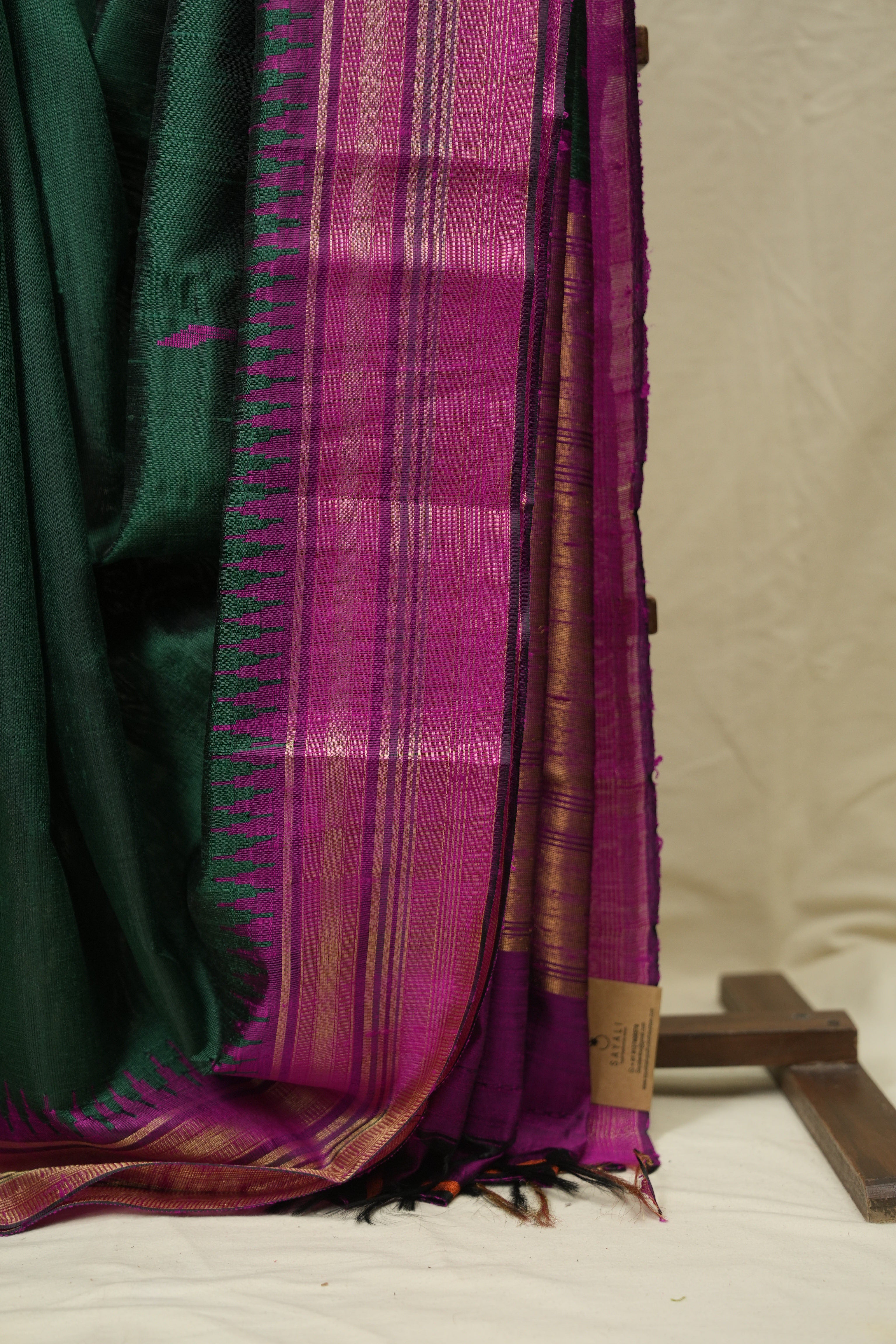 Green Raw Silk Saree - SRGRSS1001
